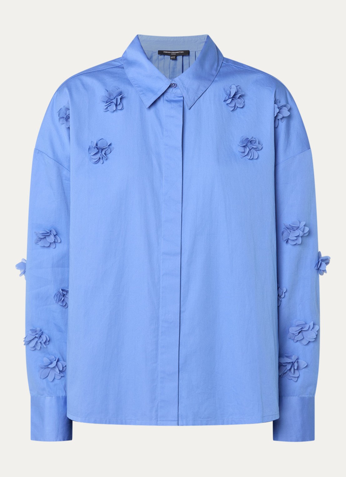 French Connection Alexis blouse met applicatie - voorkant lichtblauw