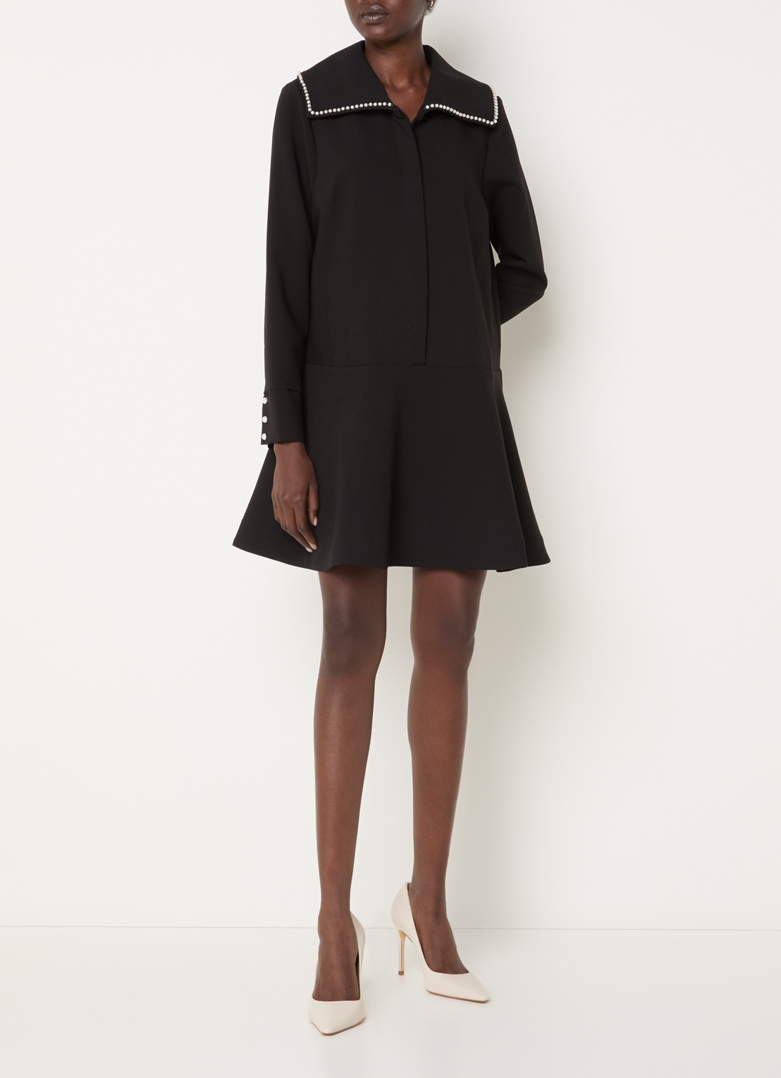 French Connection Azra mini tuniekjurk met imitatieparels - voorkant 3 zwart