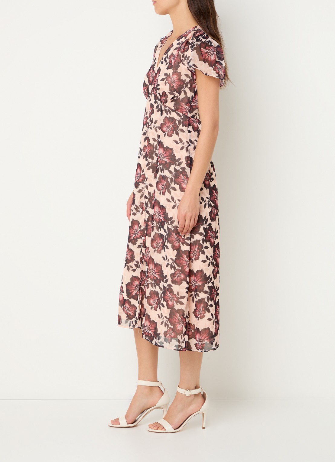 French Connection Elyse midi jurk met bloemenprint en sierknopen - voorkant 2 lichtroze
