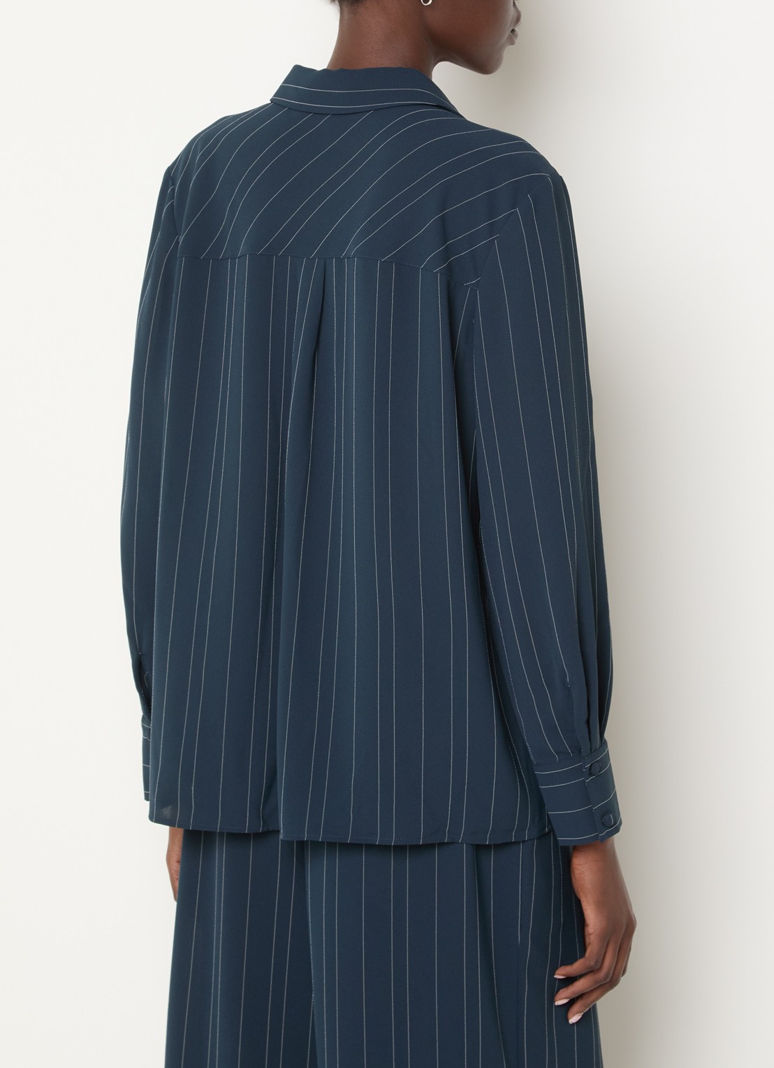 French Connection Erma blouse met krijtstreep - achterkant donkerblauw