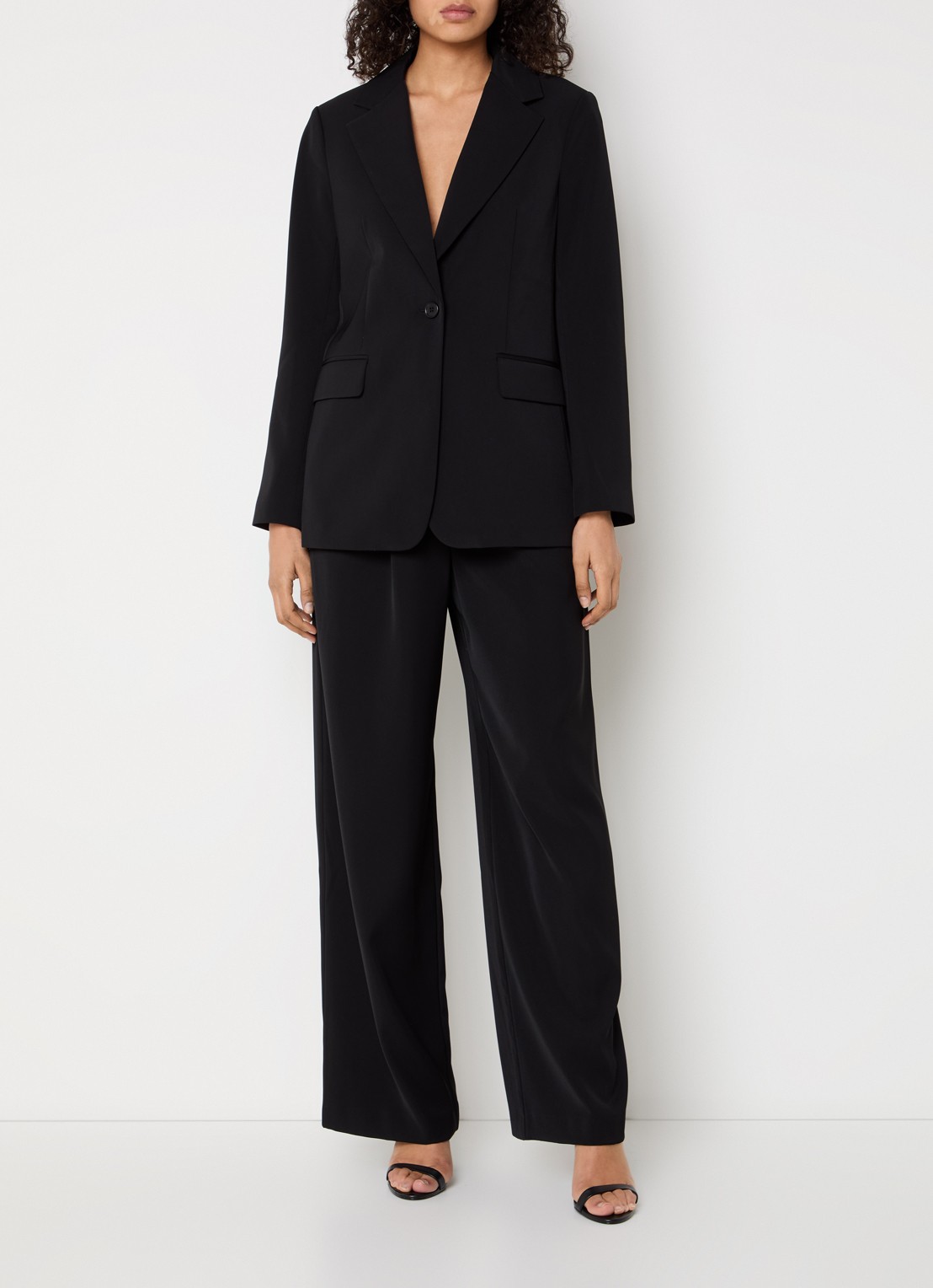French Connection Harrie blazer met klepzakken - voorkant 2 zwart