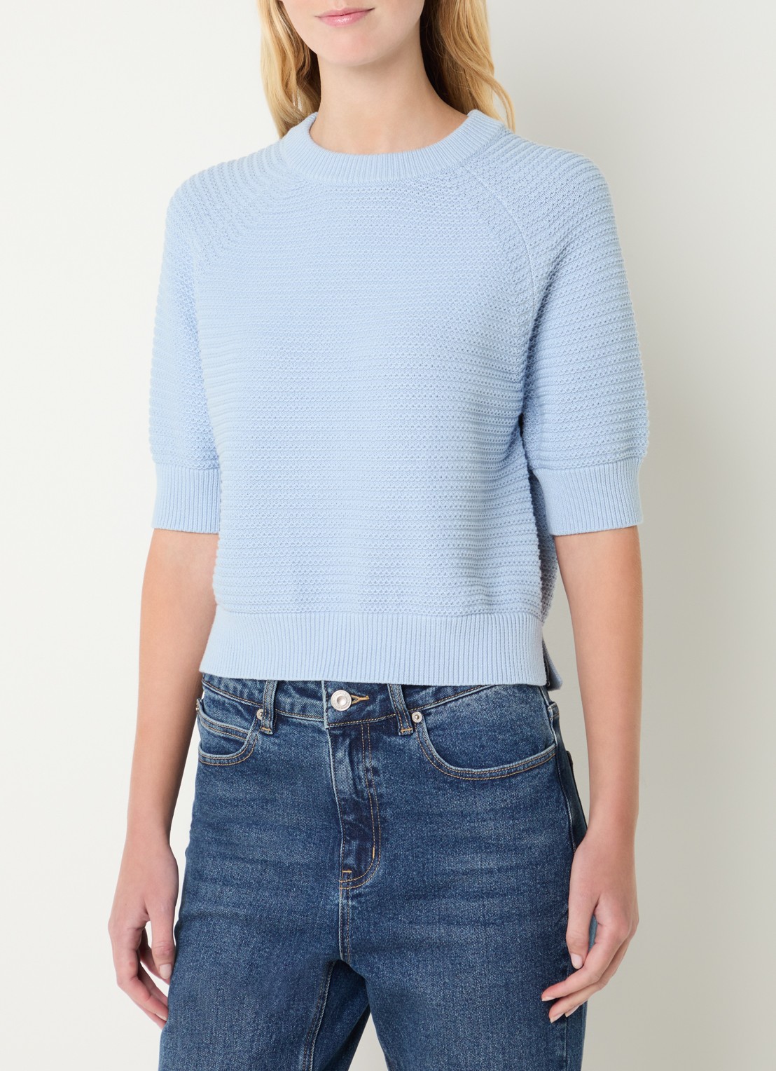 French Connection Lilly Mozart grofgebreide top met structuur - detail lichtblauw