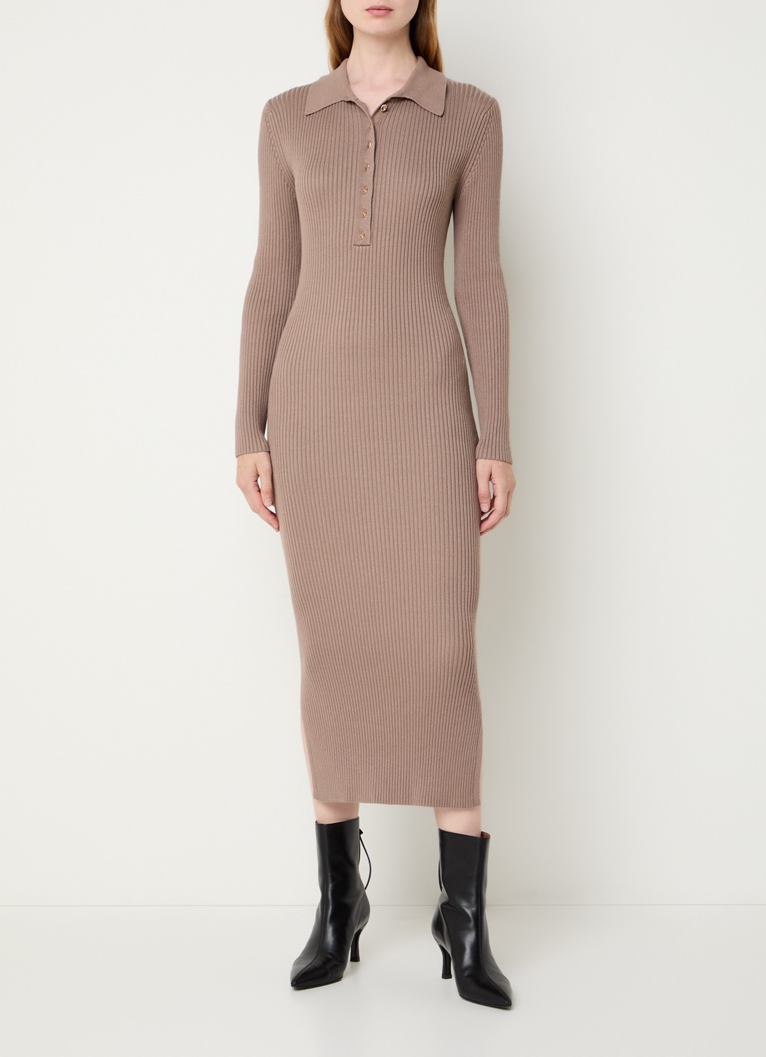 French Connection Mari ribgebreide midi jurk met polokraag - detail 3 zand