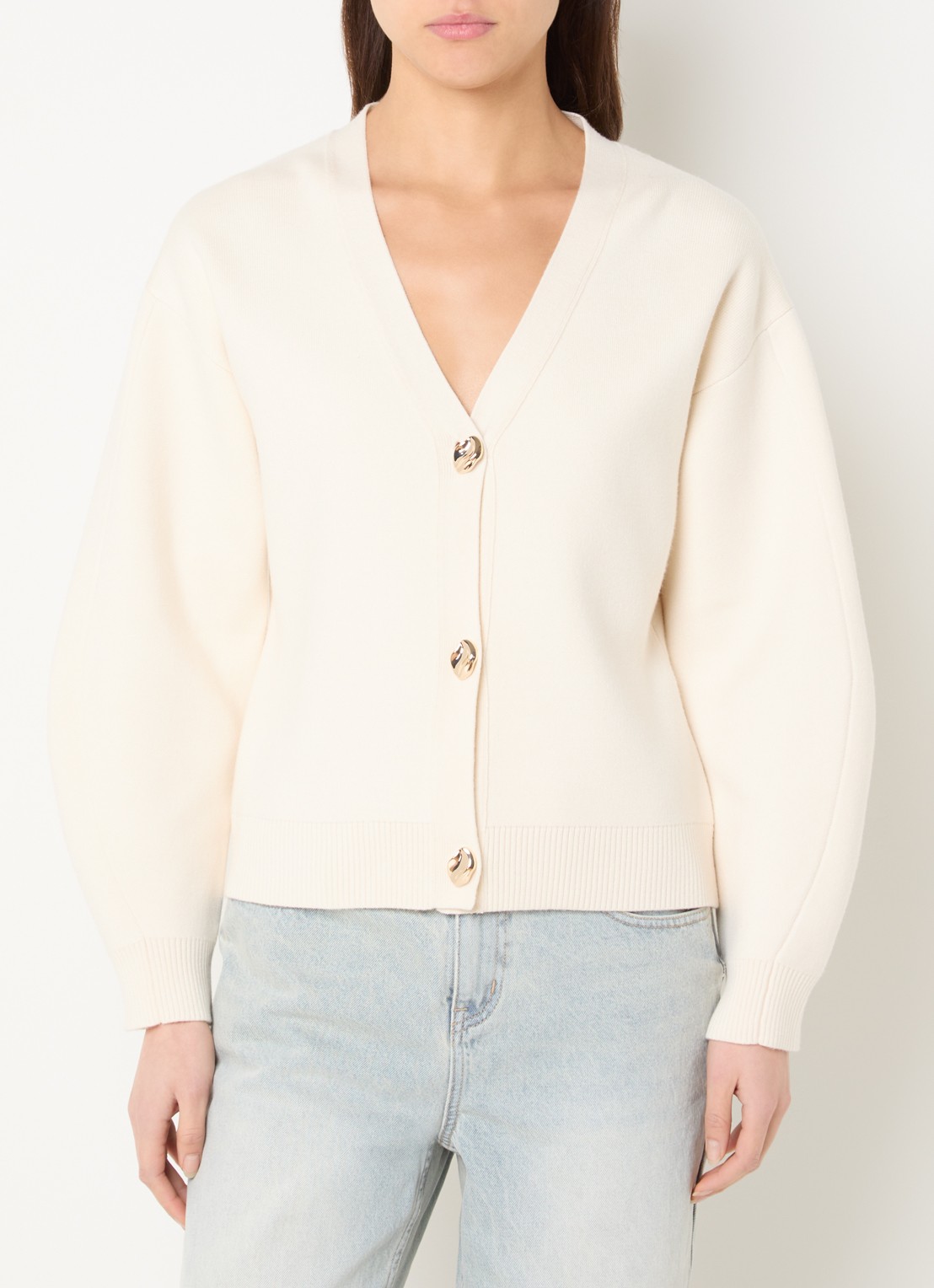 French Connection Missy fijngebreid vest met V-hals - detail 2 ivoor