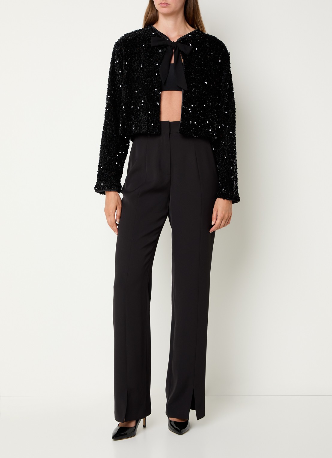 French Connection Monet openvallend vest met pailletten - voorkant 3 zwart