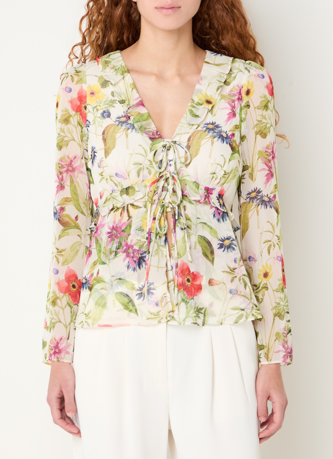 French Connection Monica Hallie blouse met bloemenprint en strikdetail - detail 3 groen