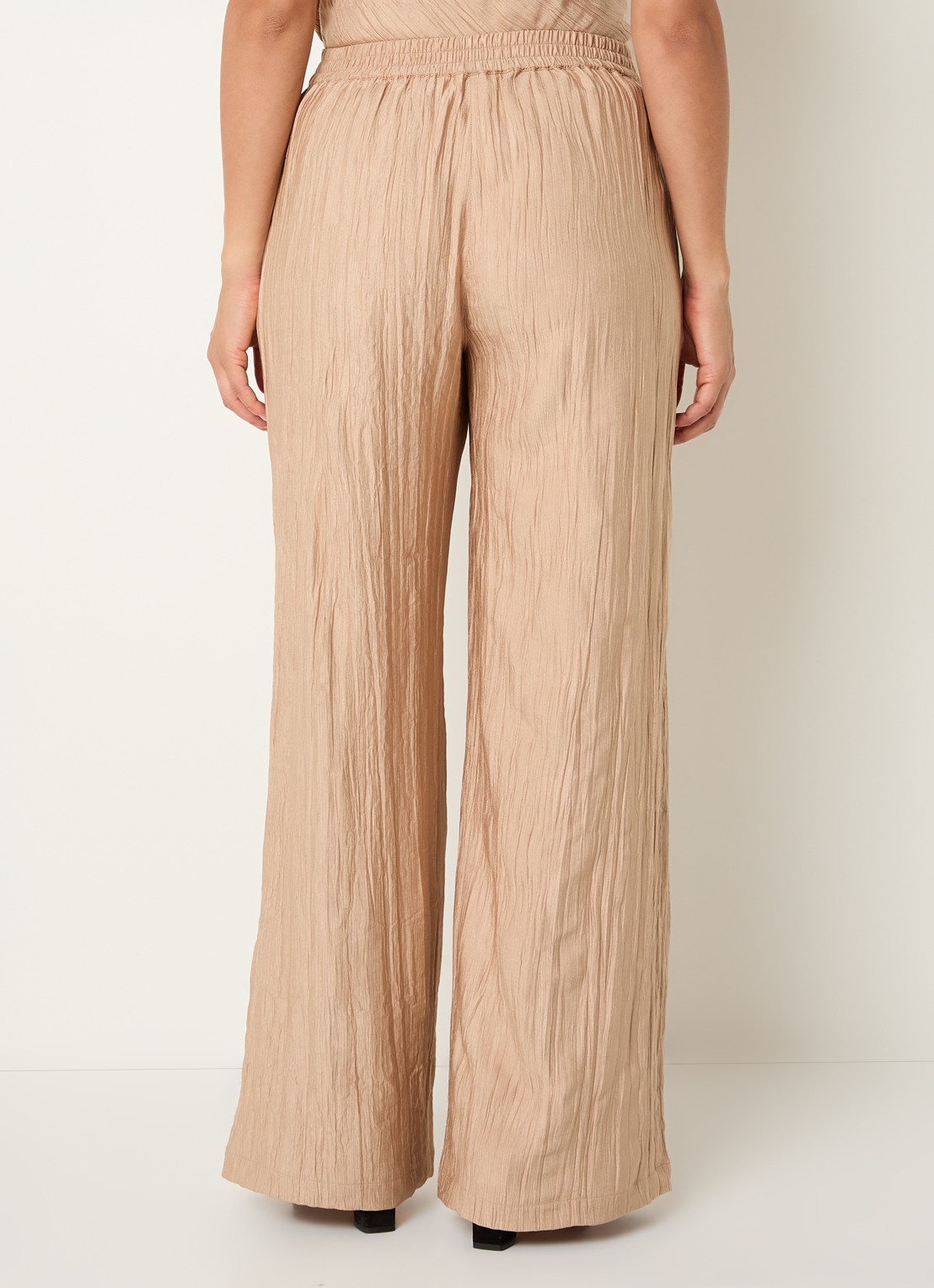 French Connection Novie high waist wide fit broek met steekzakken - achterkant 4 donkerbeige