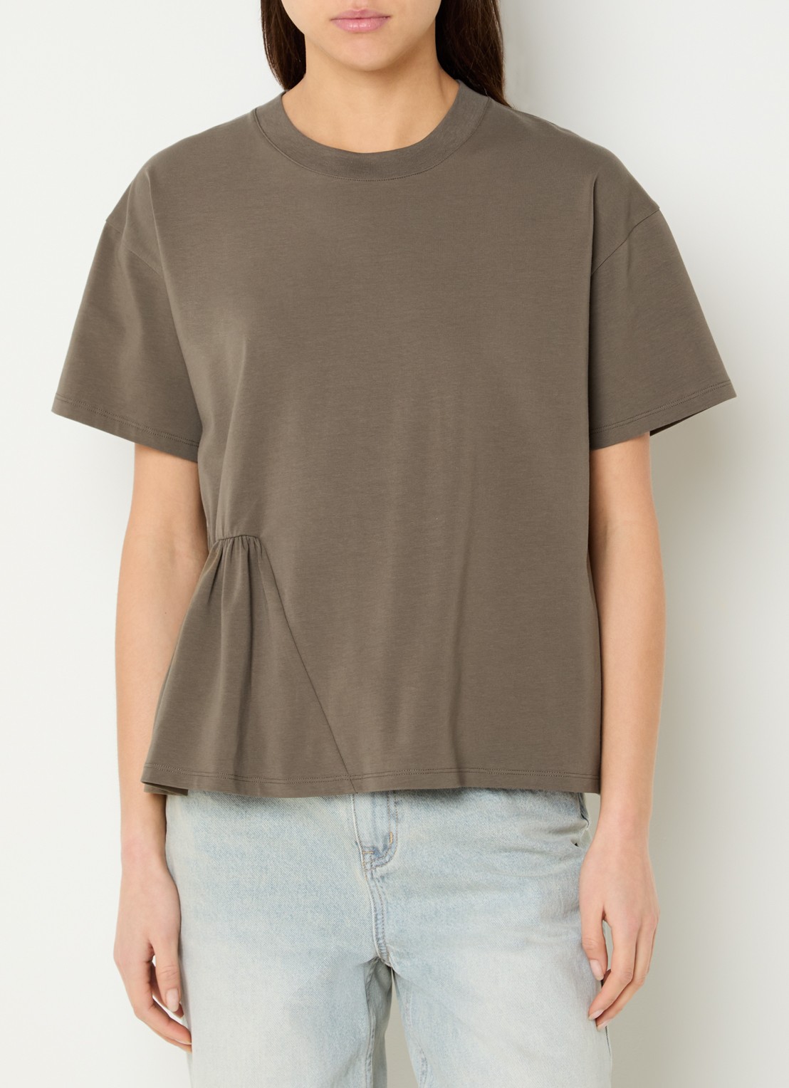 French Connection Rallie T-shirt met asymmetrisch detail - detail 4 khaki