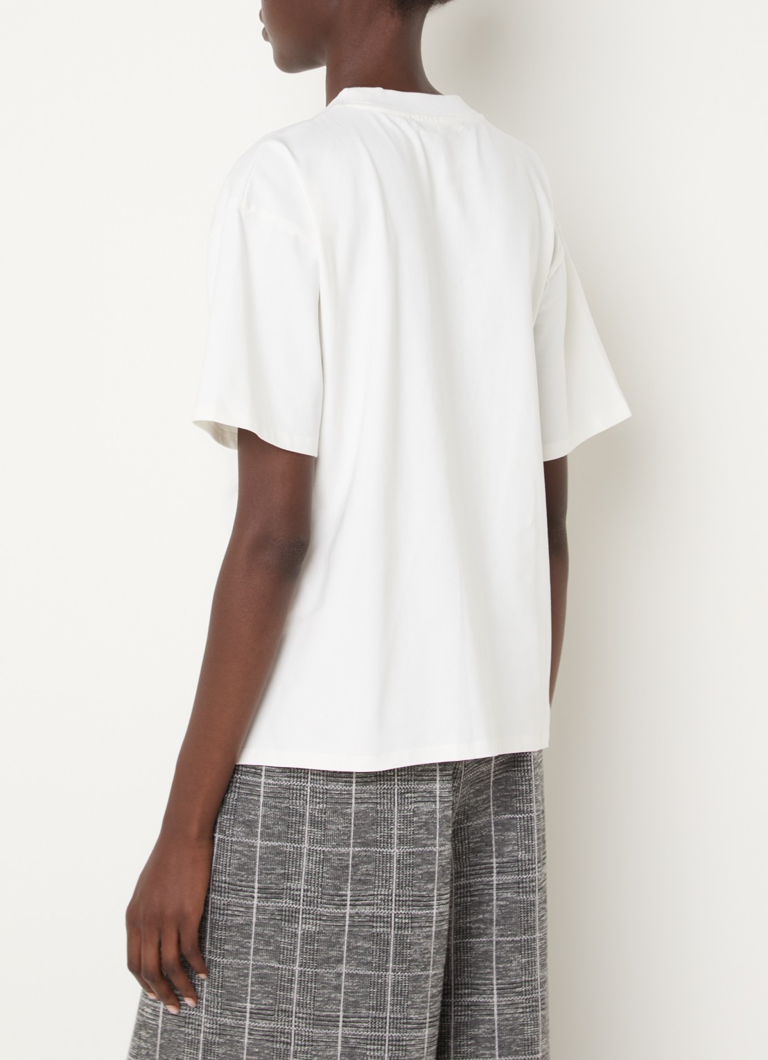 French Connection Rallie T-shirt met gedrapeerd detail en applicatie - achterkant 4 wit