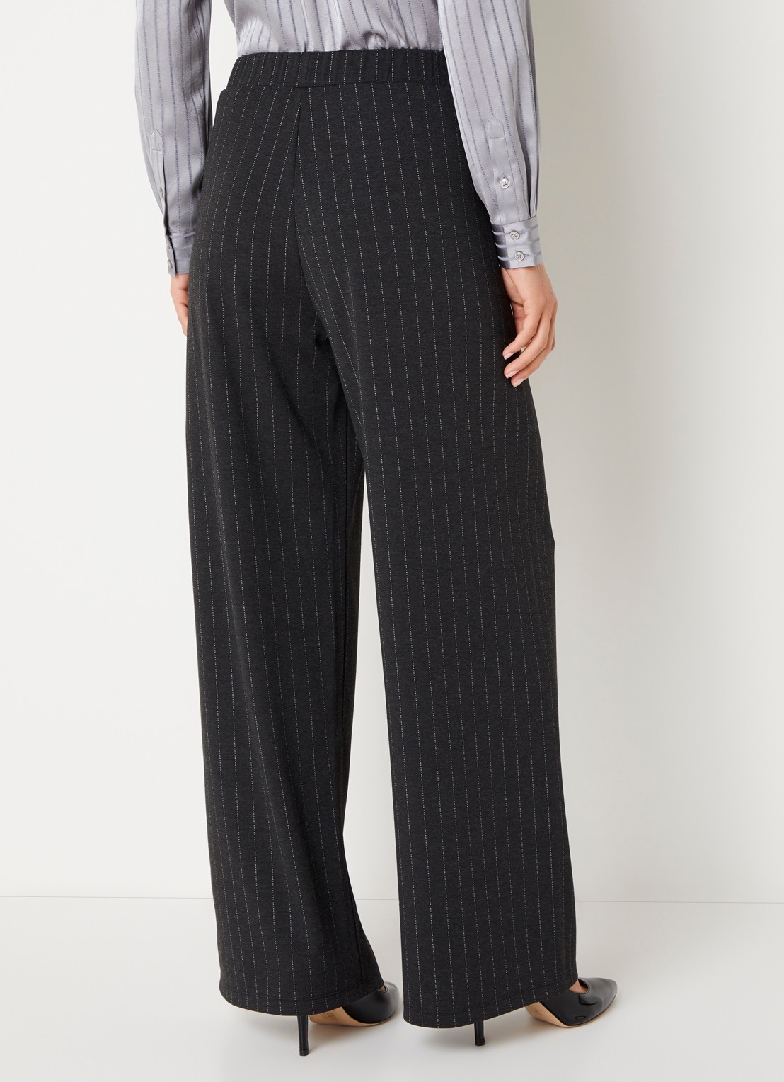 French Connection Sarai high waist straight fit pantalon met krijtstreep - achterkant 3 antraciet
