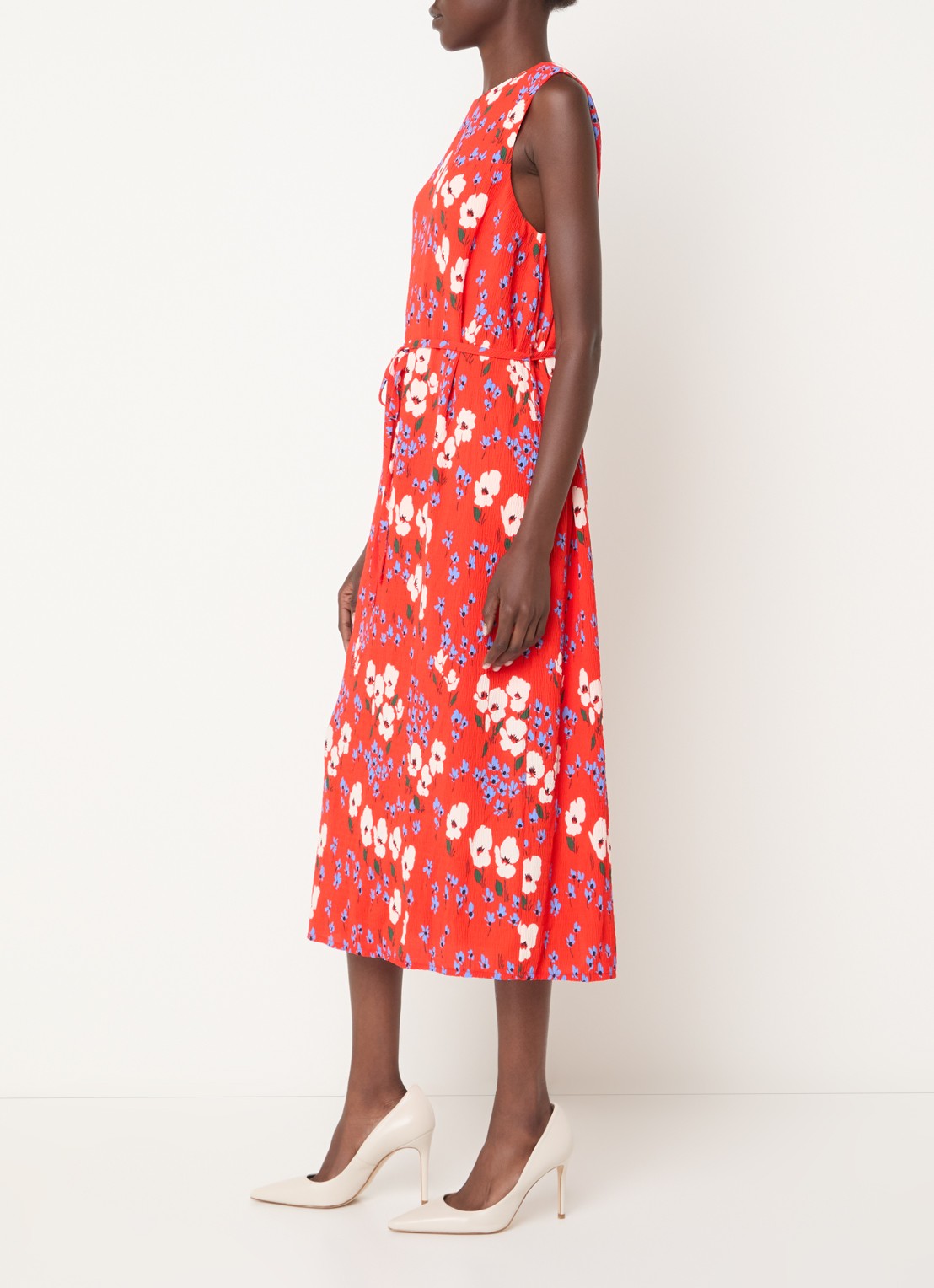 French Connection Scarlett Covey midi jurk met bloemenprint en strikceintuur - voorkant 2 rood