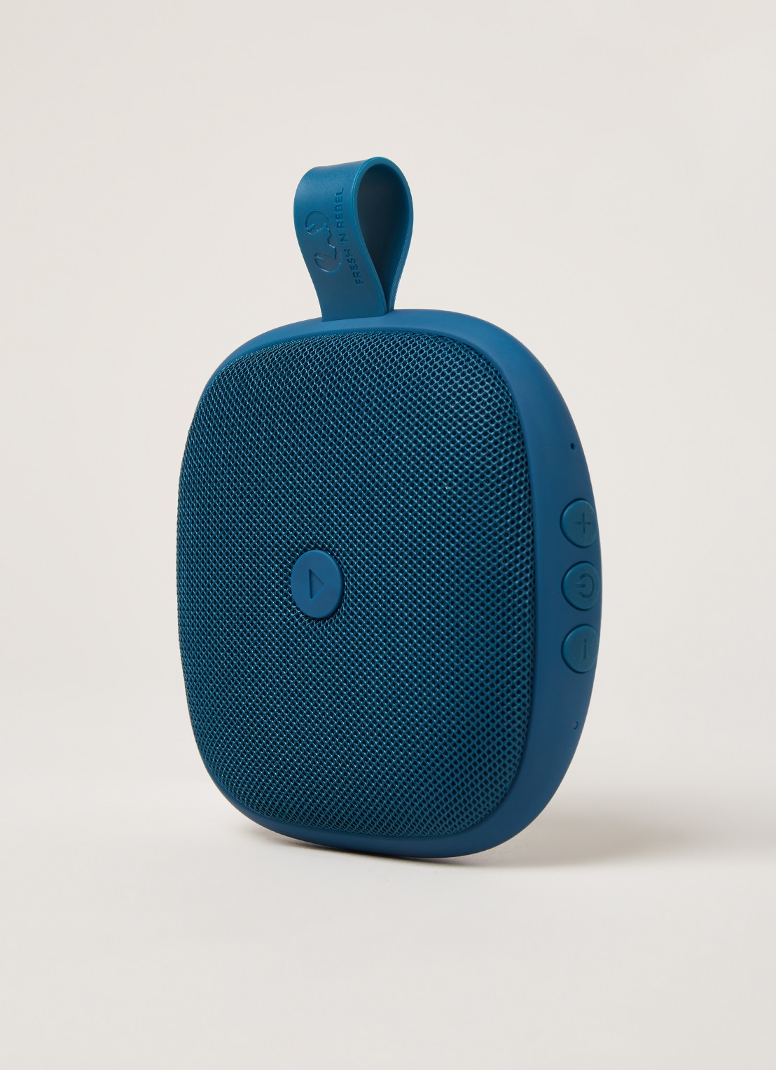 Fresh 'n Rebel Rockbox Bold XS Bluetooth speaker - voorkant 4 donkerblauw