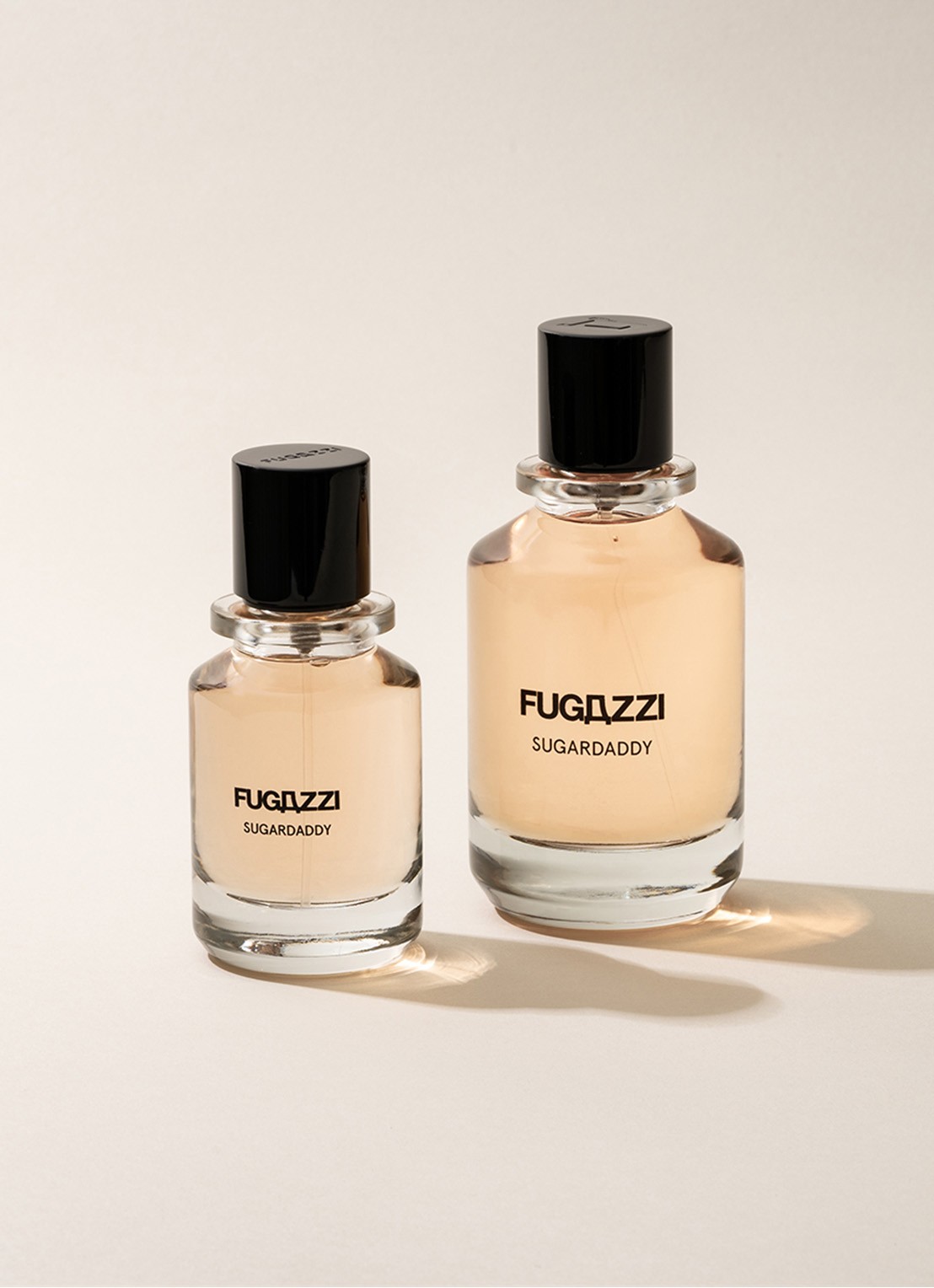 Fugazzi Sugardaddy Extrait de Parfum - travel size - voorkant 2 beige