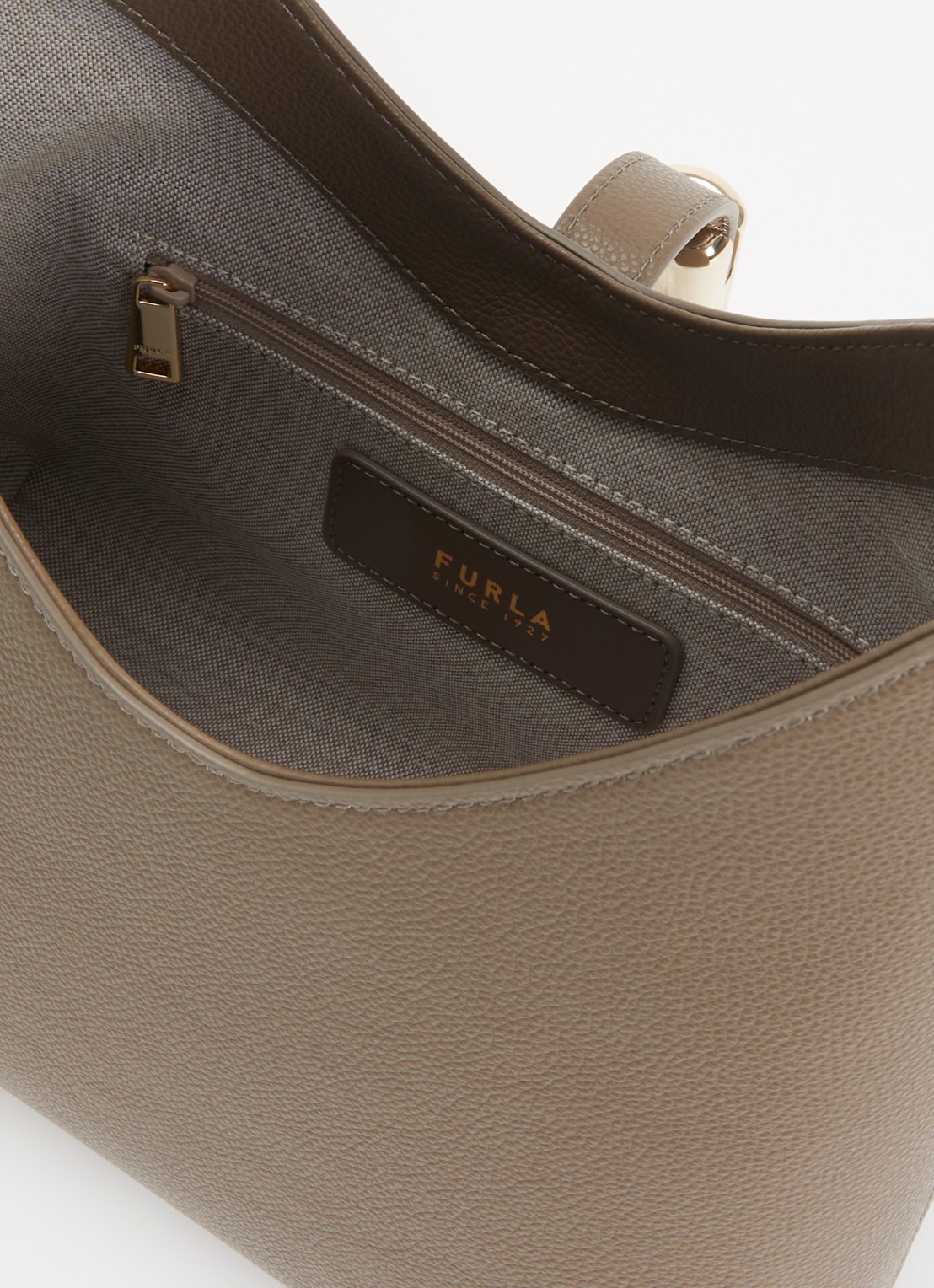 FURLA Goccia S schoudertas van leer met verstelbare schouderriem - detail 2 taupe