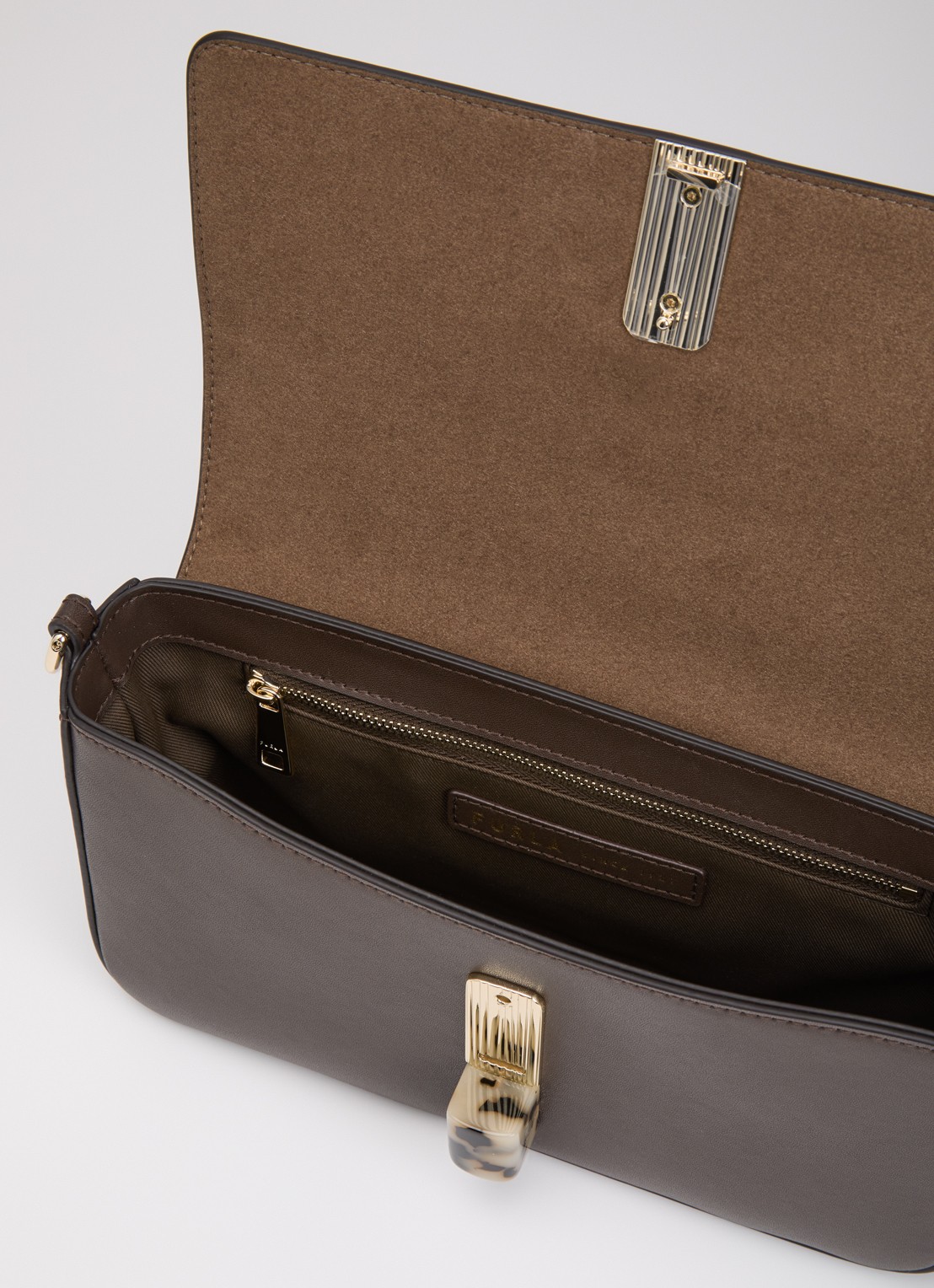 FURLA Iride S crossbodytas van leer - detail chocoladebruin