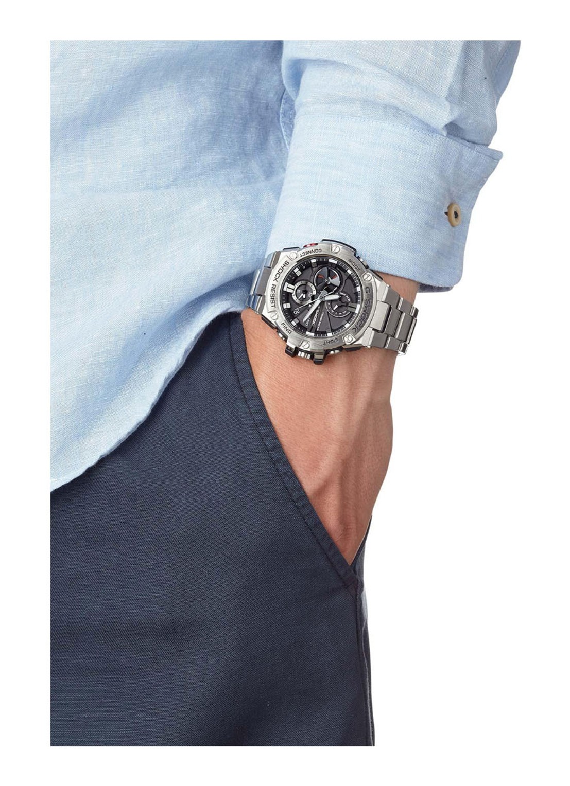 G-Shock Horloge GST-B100D-1AER - detail zilver