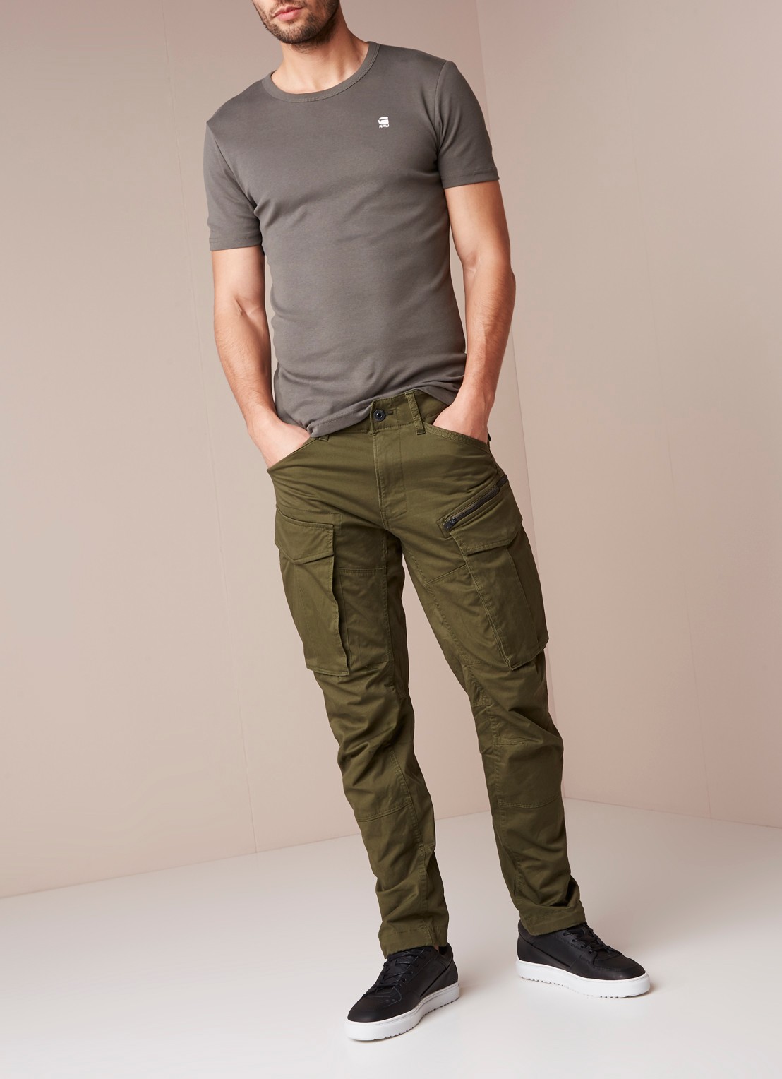 G-Star RAW Rovic tapered fit cargobroek in katoenblend - voorkant 5 mosgroen