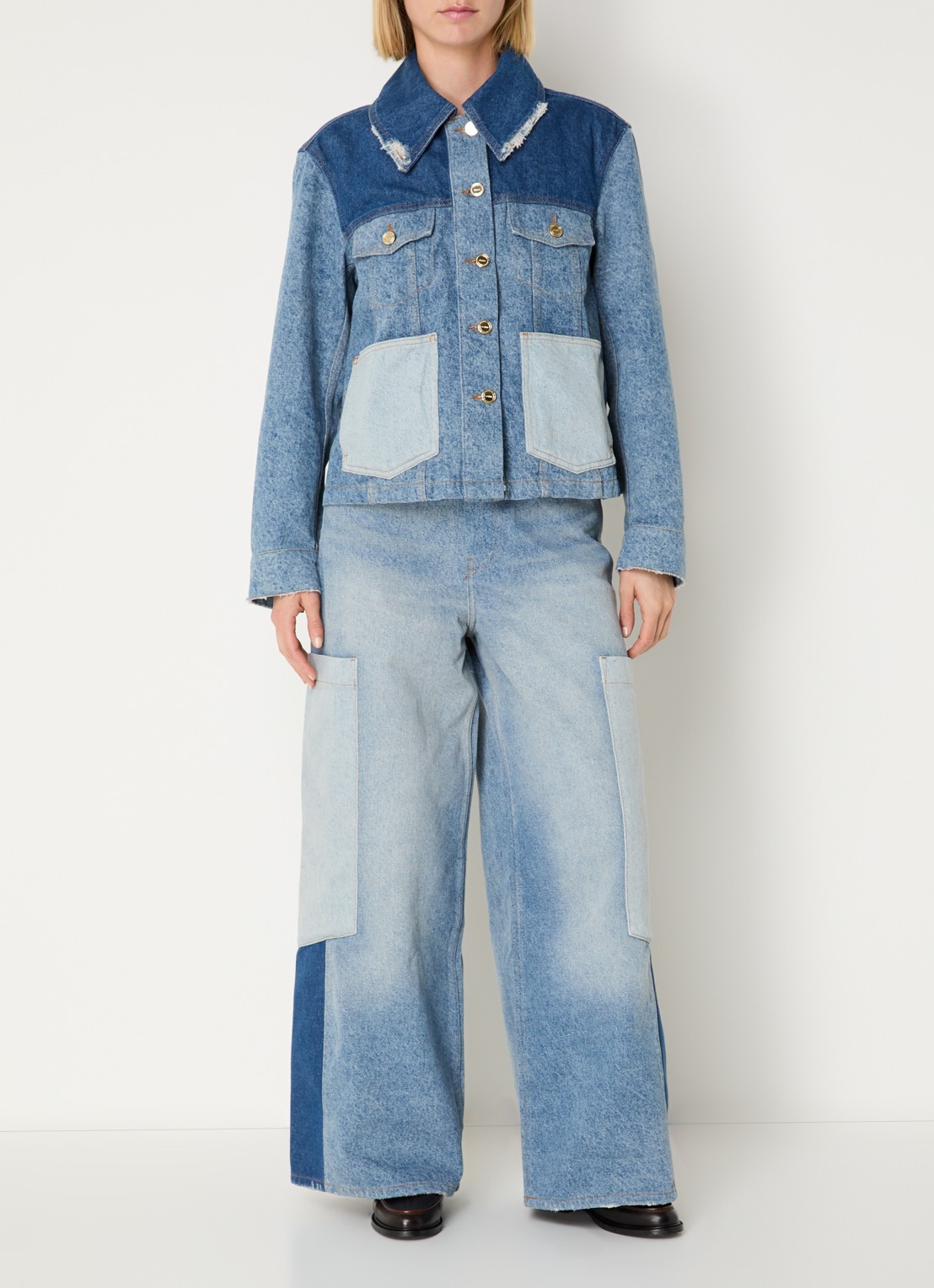 Ganni High waist wide leg jeans met opgestikte zakken - voorkant 5 indigo