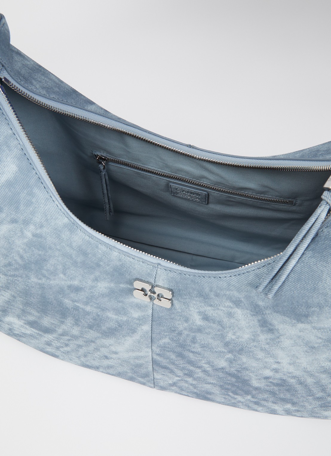 Ganni Hobo M schoudertas met tasbedel - detail 4 indigo