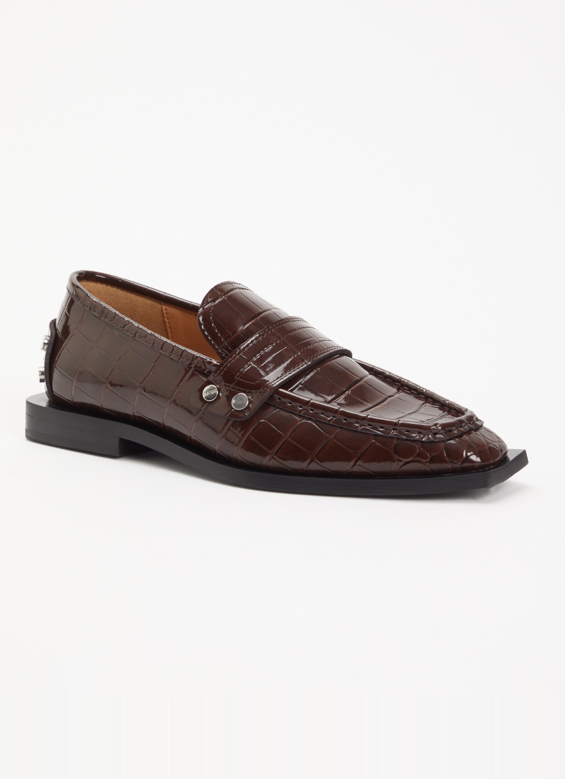 Ganni Loafer met crocostructuur en lakfinish - voorkant 2 kastanjebruin
