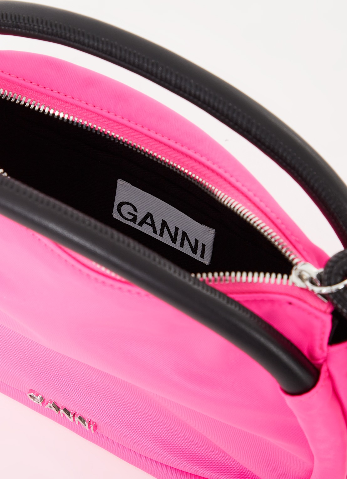 Ganni Mini Knot handtas met leren details  - detail fuchsia