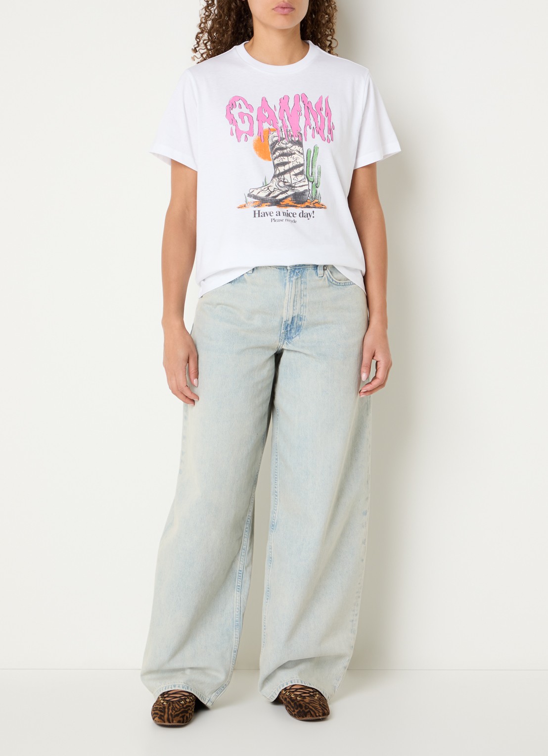 Ganni T-shirt met logoprint - voorkant 4 wit