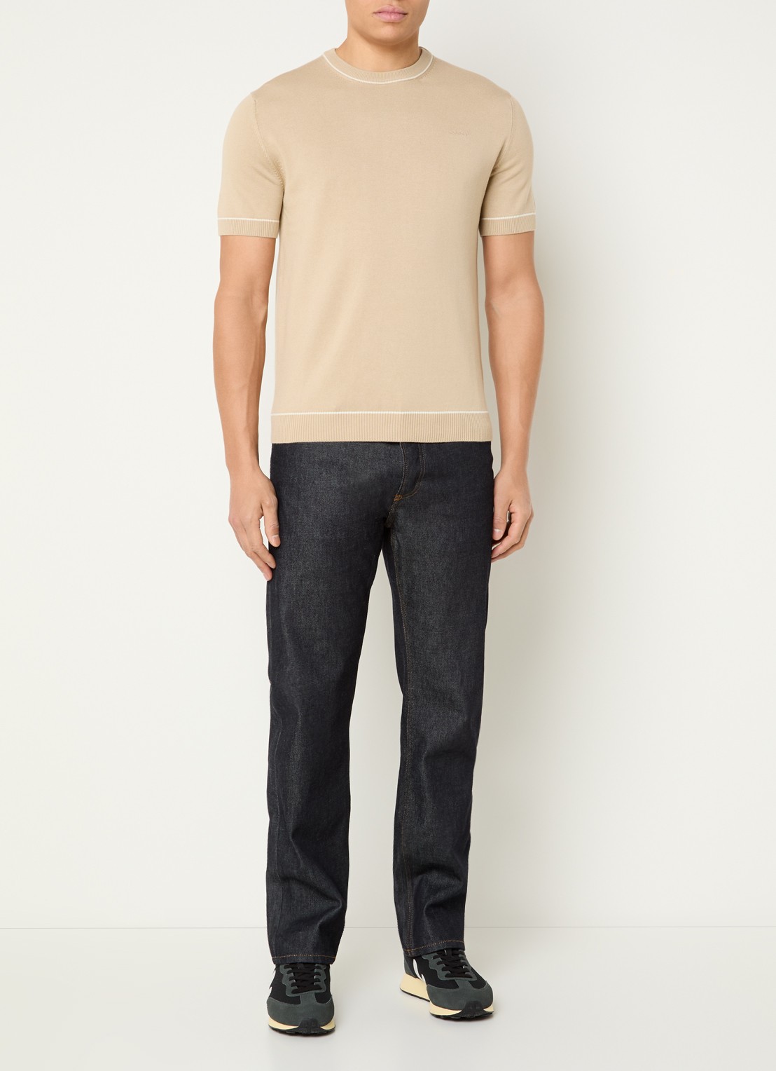 Gant Fijngebreid T-shirt met ronde hals - voorkant 2 beige