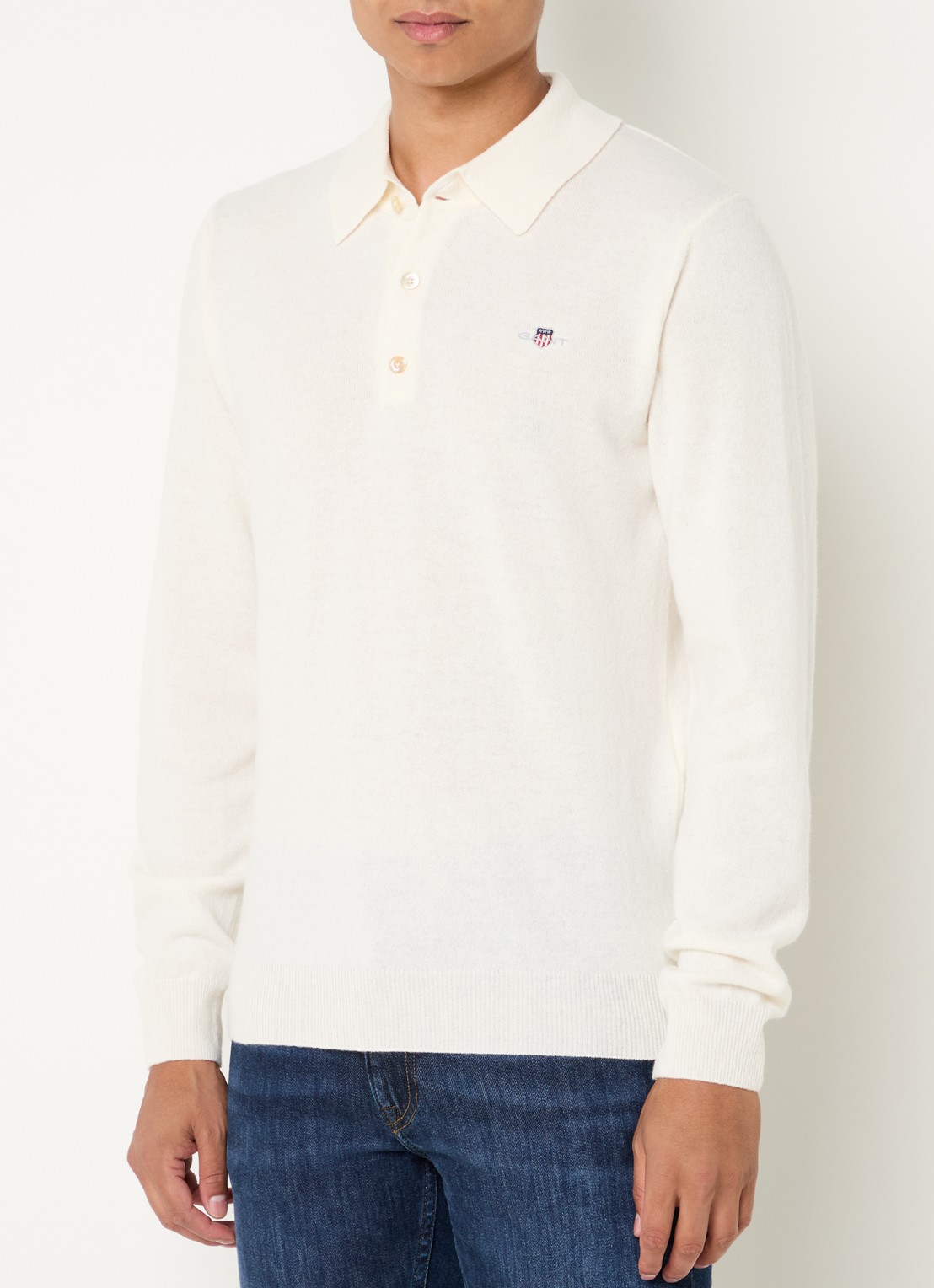Gant Fijngebreide pullover met polokraag en logoborduring - detail gebroken wit