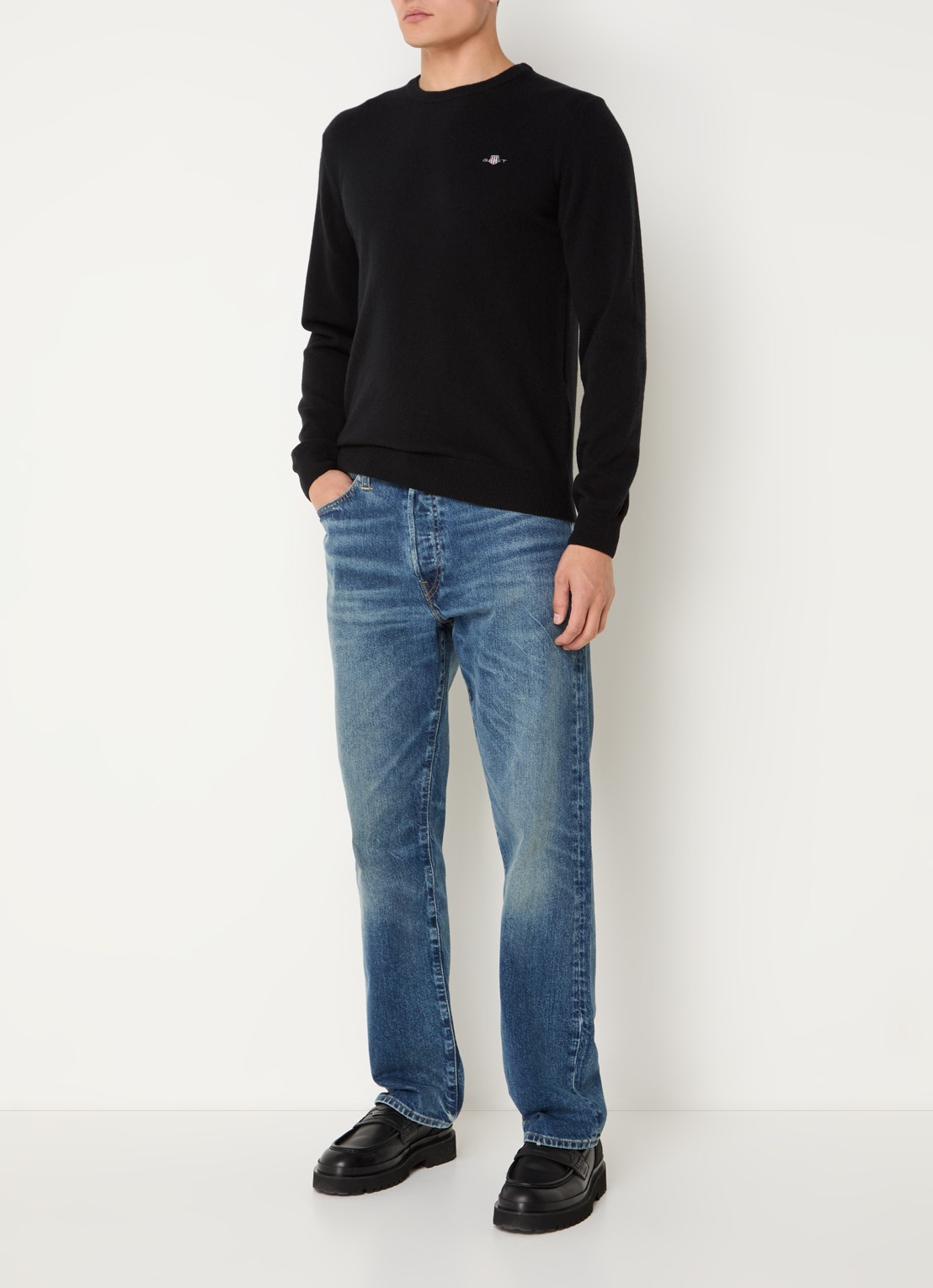 Gant Fijngebreide pullover van wol met logoborduring - voorkant 2 zwart