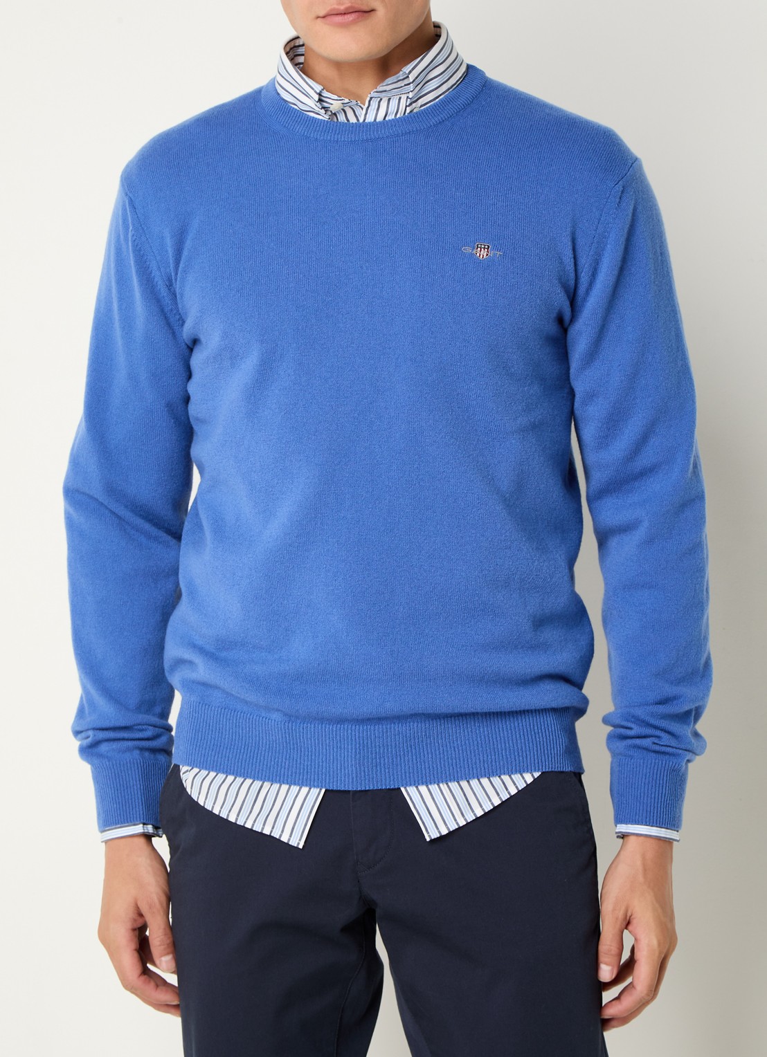 Gant Fijngebreide pullover van wol met logoborduring - detail 3 blauw