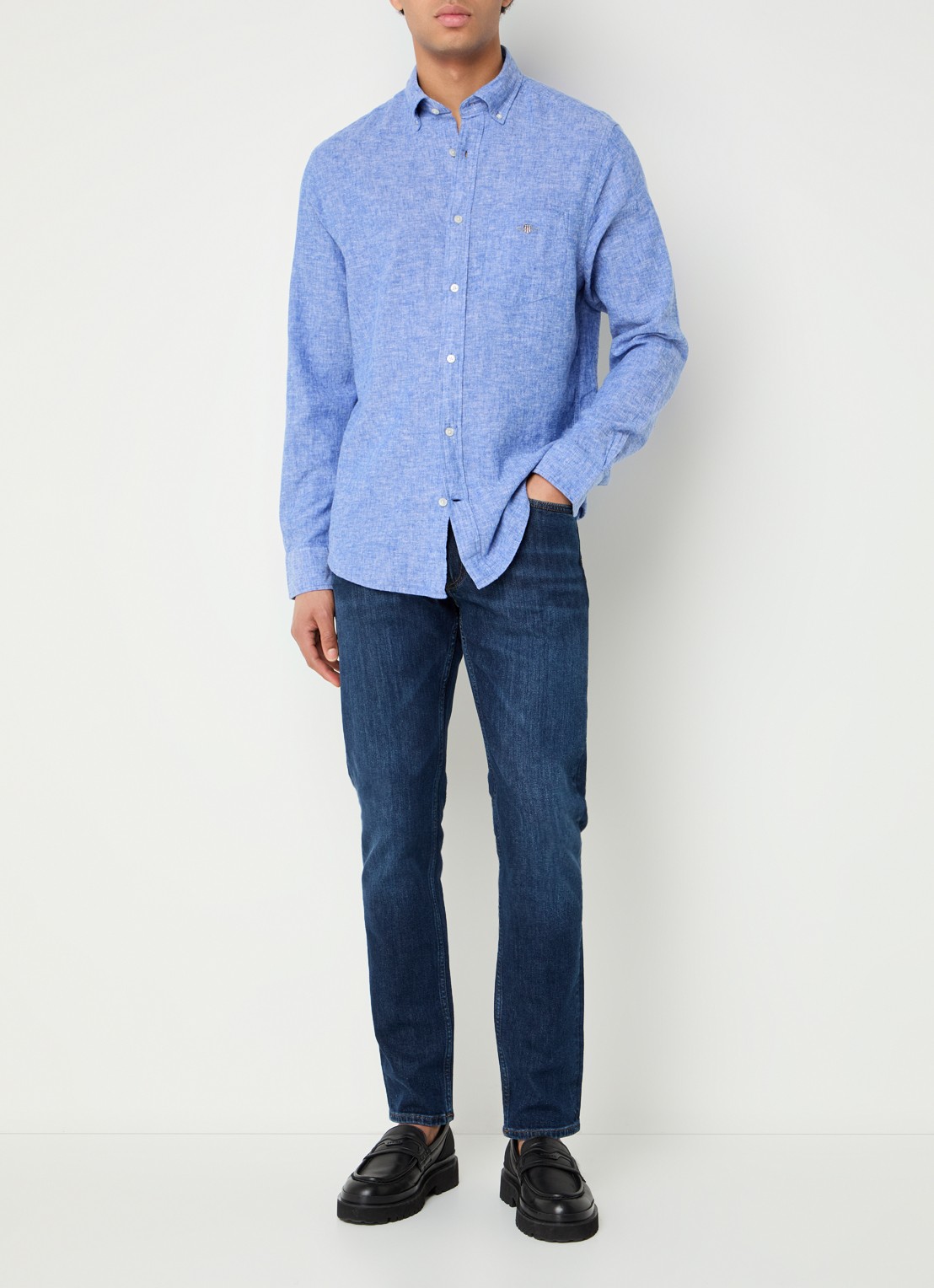 Gant Regular fit overhemd in linnenblend met logoborduring - voorkant 2 blauw