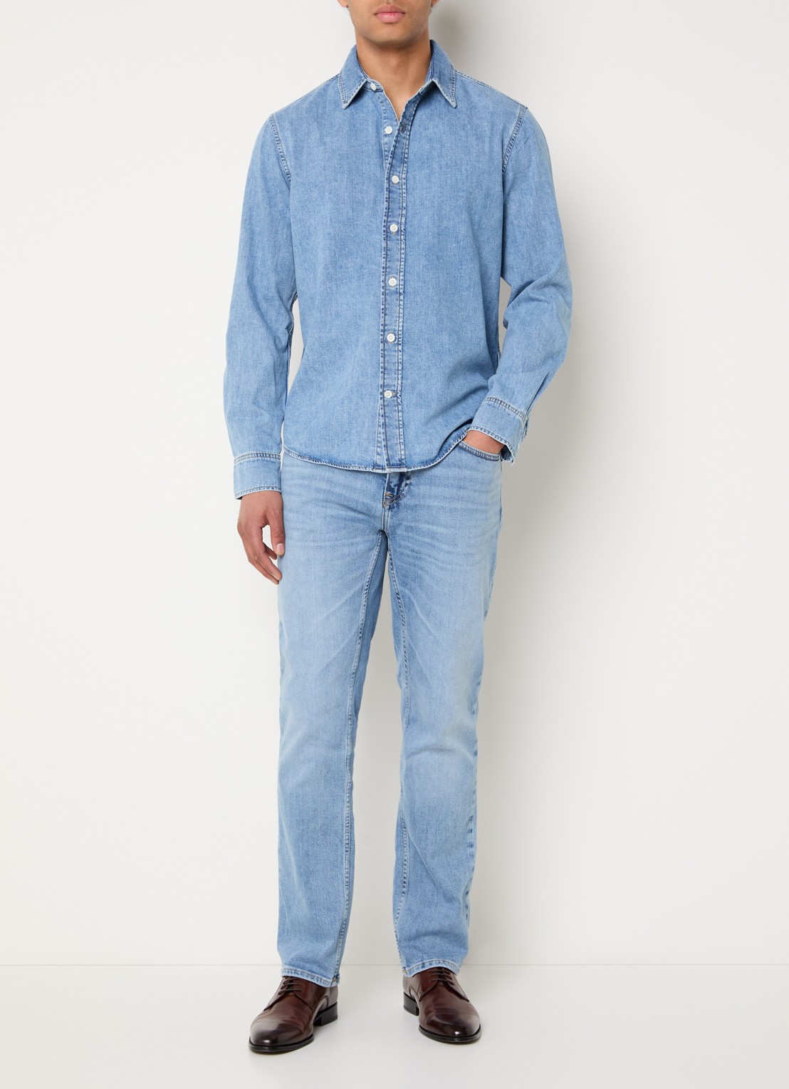 Gant Regular fit overhemd van chambray - voorkant 2 indigo