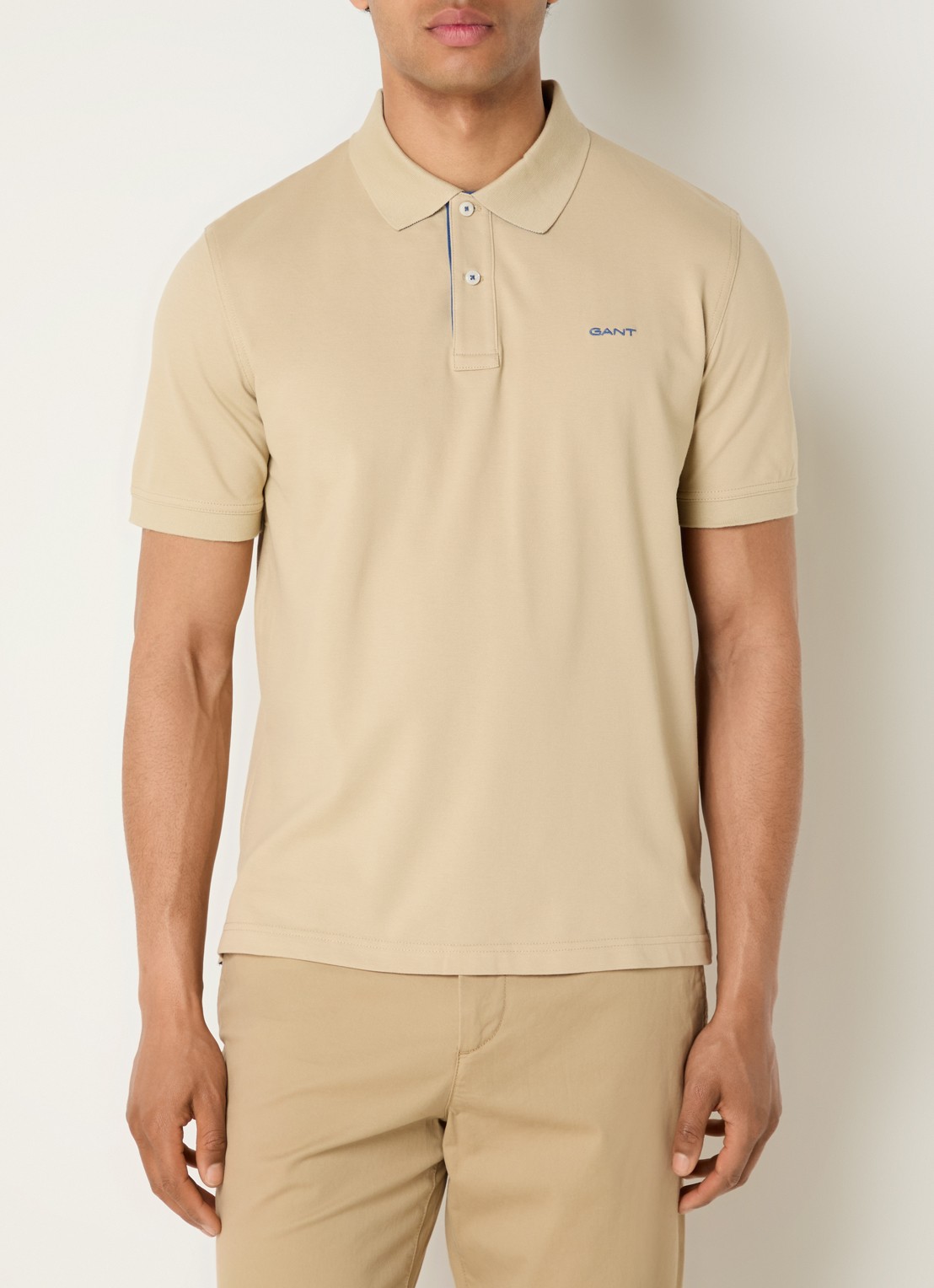 Gant Regular fit polo met logoborduring - detail 4 beige