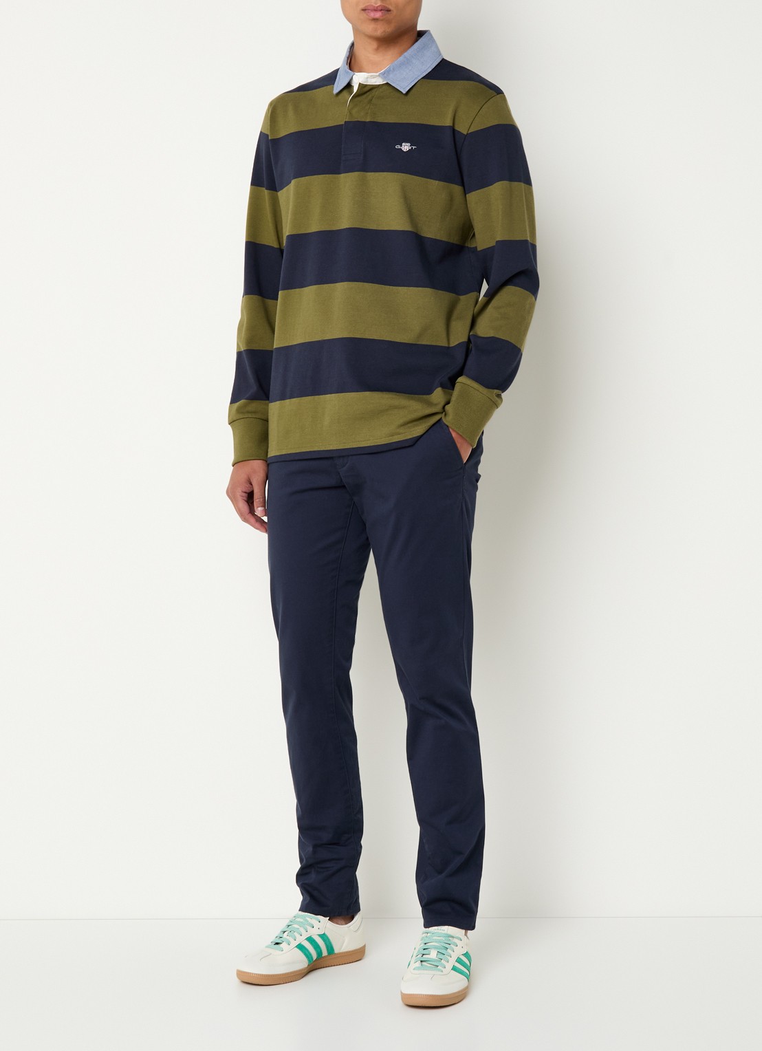 Gant Regular fit polo met streepprint en logo - voorkant 3 mosgroen