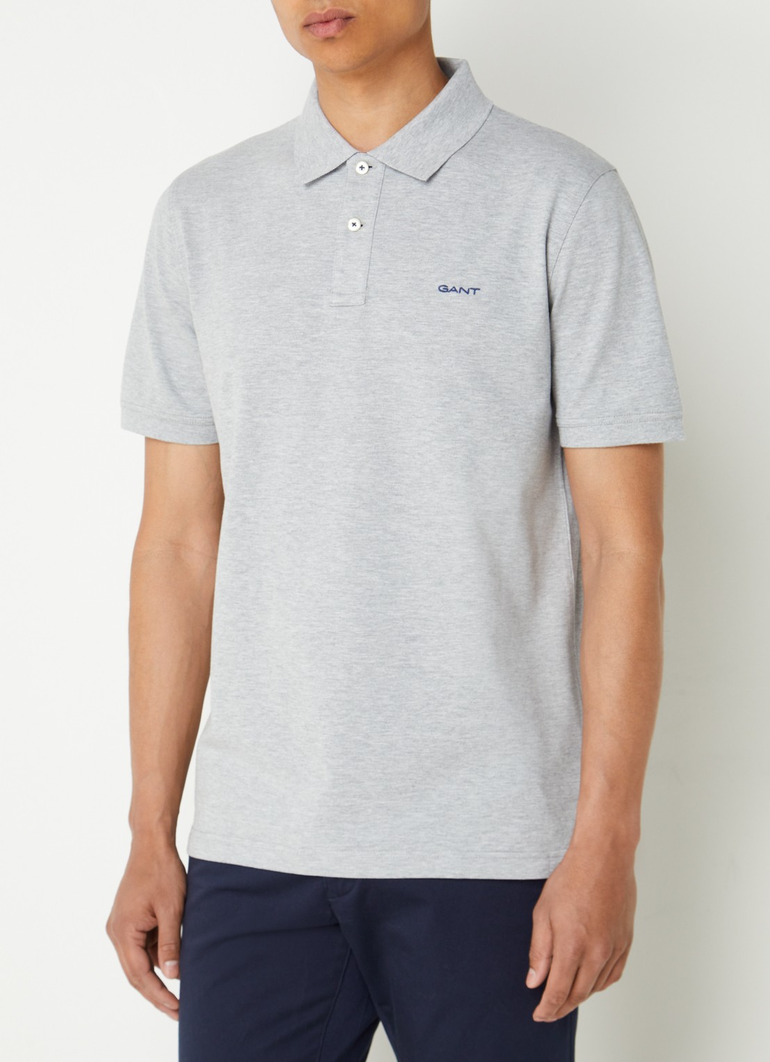 Gant Regular fit polo van piqué katoen met logoborduring - detail 2 lichtgrijs