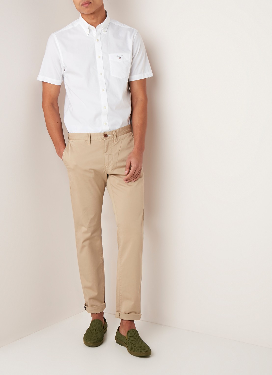 Gant Slim fit chino van katoen - voorkant 4 beige