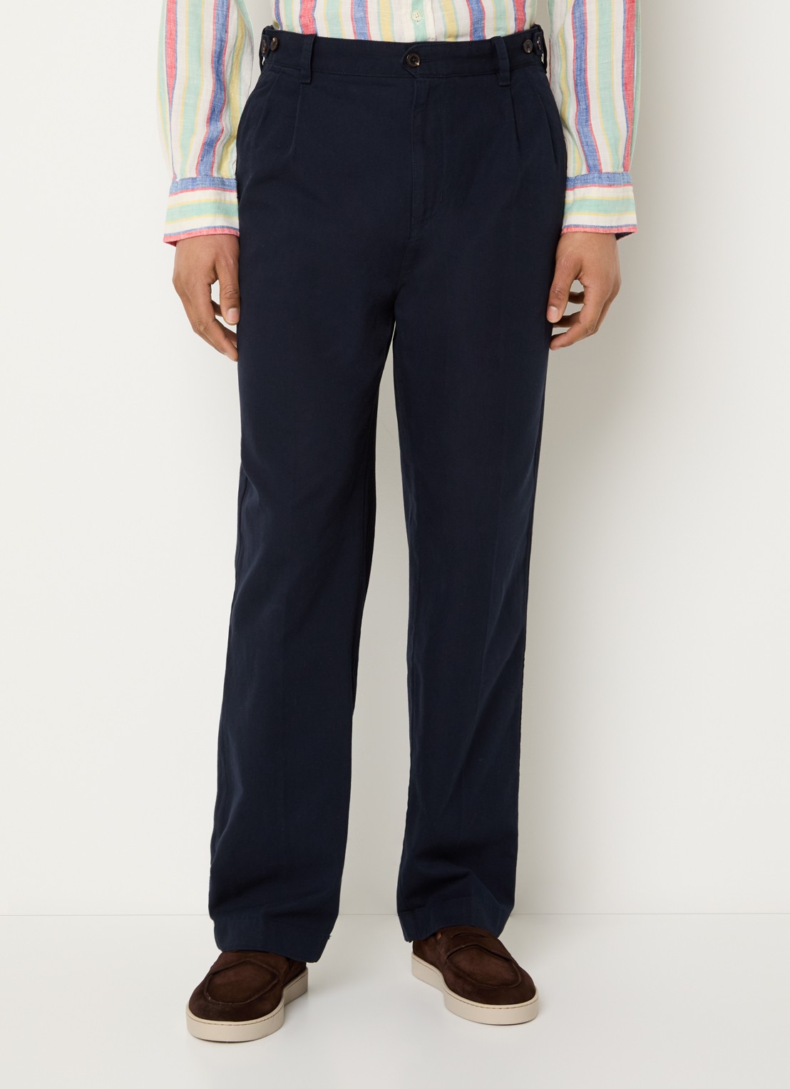Gant Straight fit chino met steekzakken - detail donkerblauw