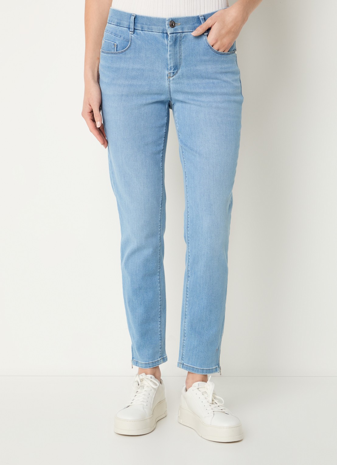 Gardeur Mid waist cropped slim fit jeans  met lichte wassing - detail indigo
