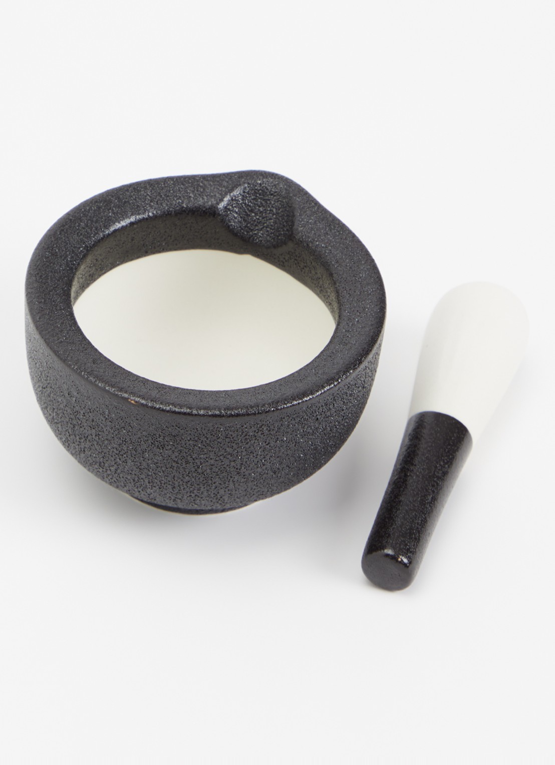 GEFU Grino vijzel met stamper 7,7 cm - detail 2 zwart