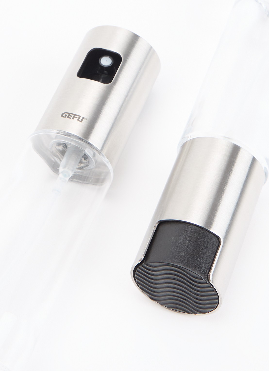 GEFU Neva olie- en azijnspray set van 2 - voorkant 2 zilver