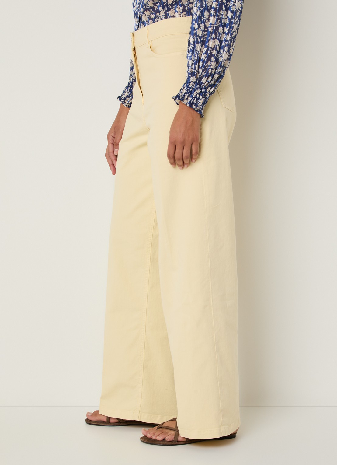 Gerard Darel Aelina high waist loose fit jeans met gekleurde wassing - detail 5 lichtgeel