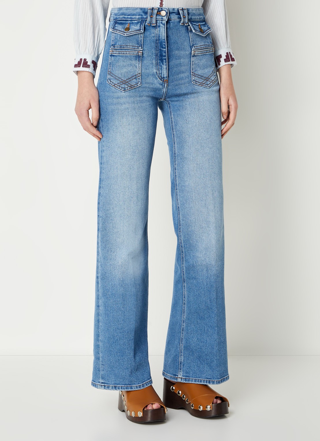 Gerard Darel Anna High Waist Flared Jeans Met Opgestikte Zakken gerard-darel-anna-high-waist-flared-jeans-met-opgestikte-zakken