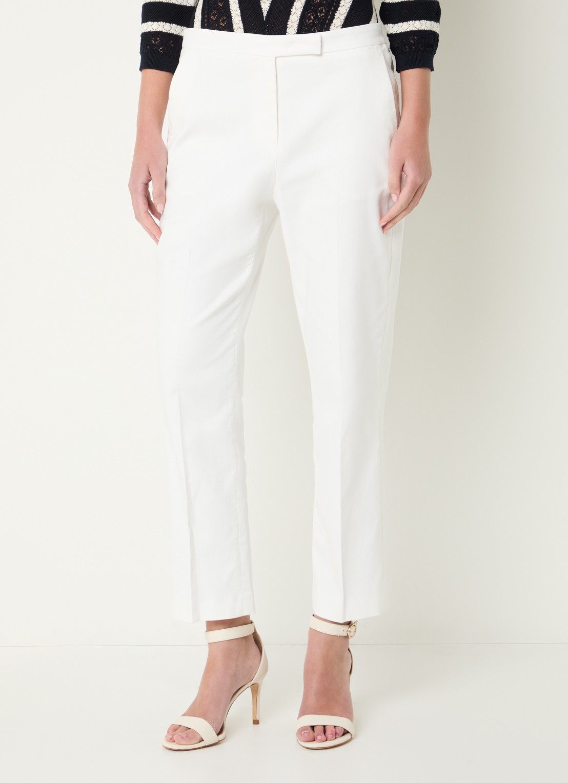 Gerard Darel Auria high waist cropped slim fit pantalon met steekzakken - detail 2 gebroken wit