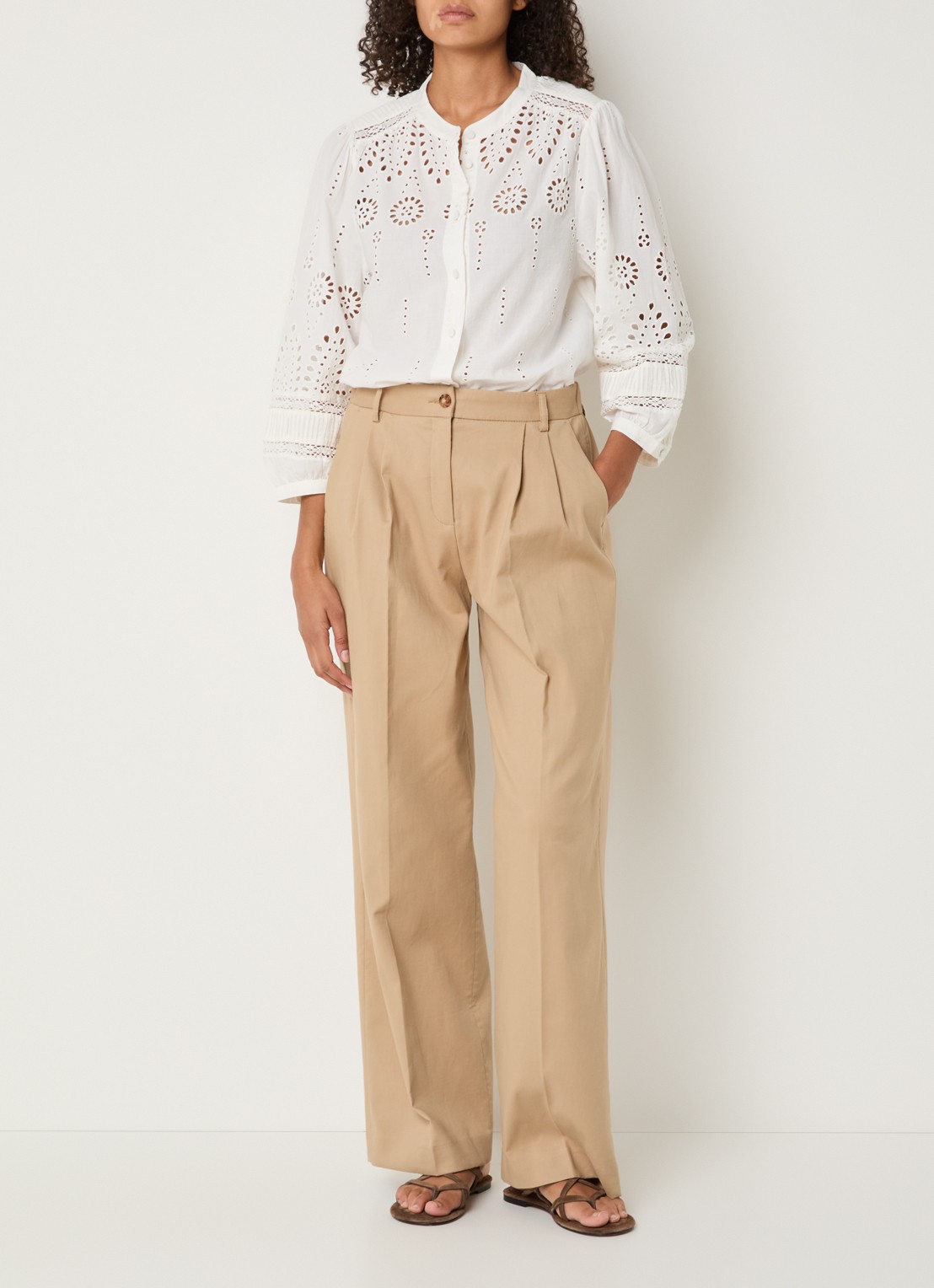 Gerard Darel Azra high waist loose fit pantalon met steekzakken - voorkant 3 camel