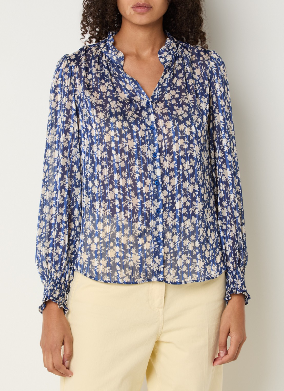 Gerard Darel Casy blouse met bloemenprint en lurex - detail royalblauw