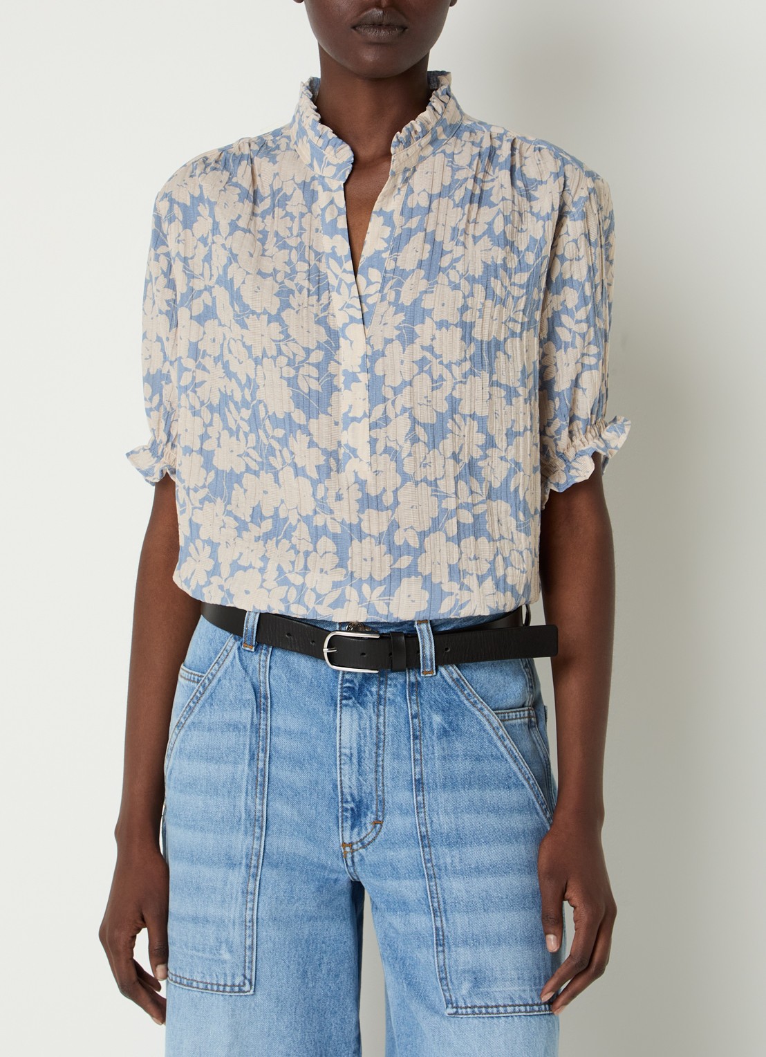 Gerard Darel Cephise blouse met bloemenprint - detail 4 lichtblauw