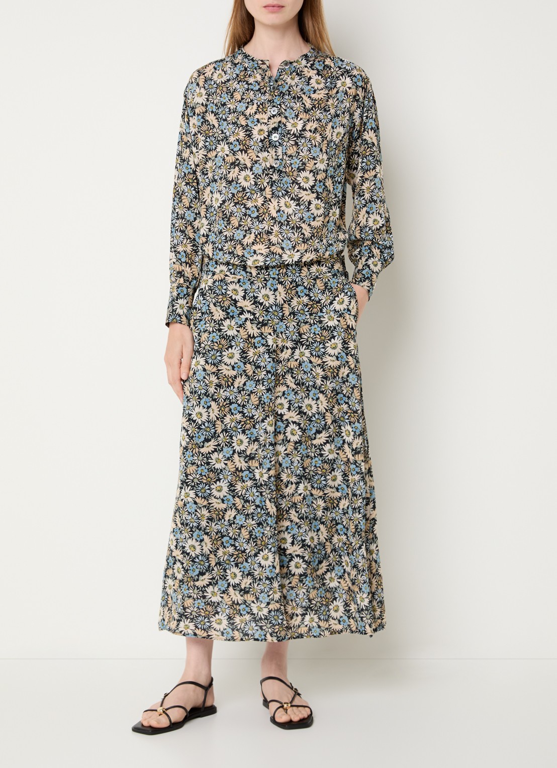 Gerard Darel Clymene blouse met bloemenprint - voorkant 4 zwart