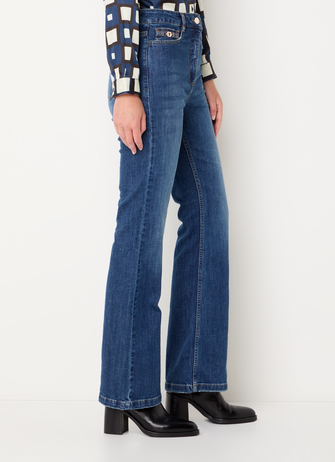 Gerard Darel Corine high waist flared jeans met donkere wassing - detail 2 indigo