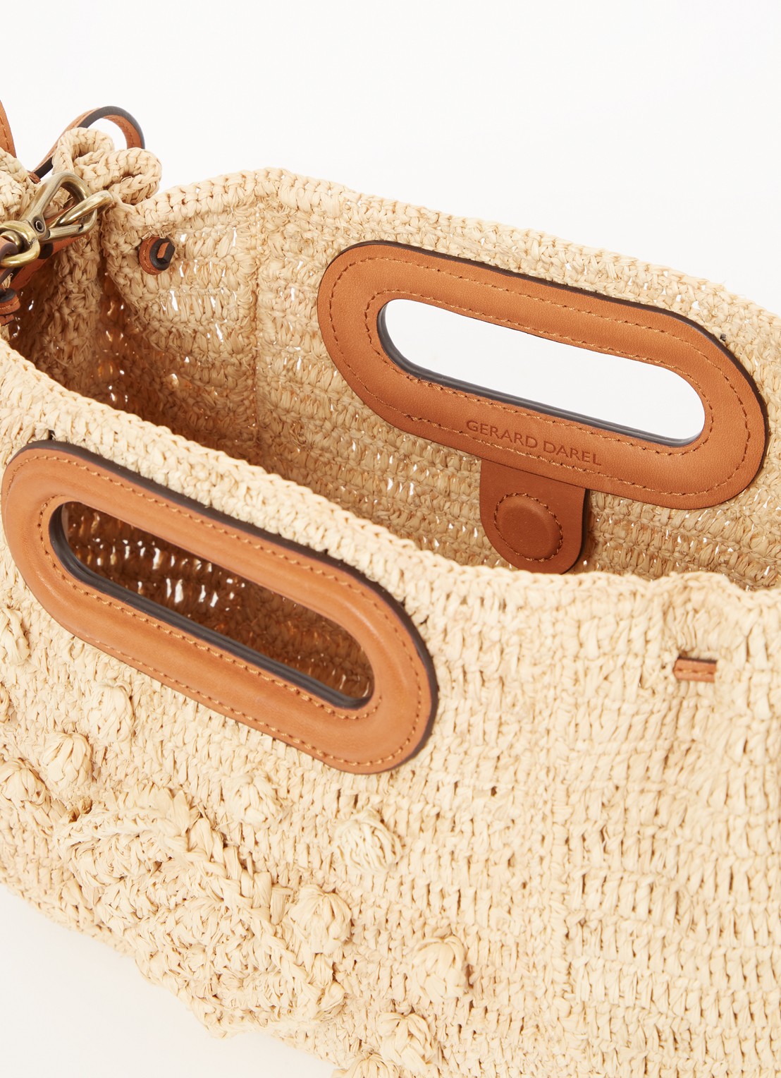 Gerard Darel Dany crossbodytas van raffia met leren details - detail camel