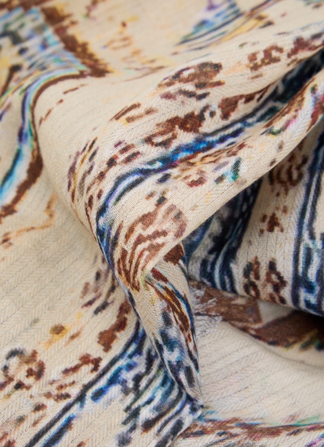 Gerard Darel Darina sjaal met print 180 x 70 cm - detail 2 beige